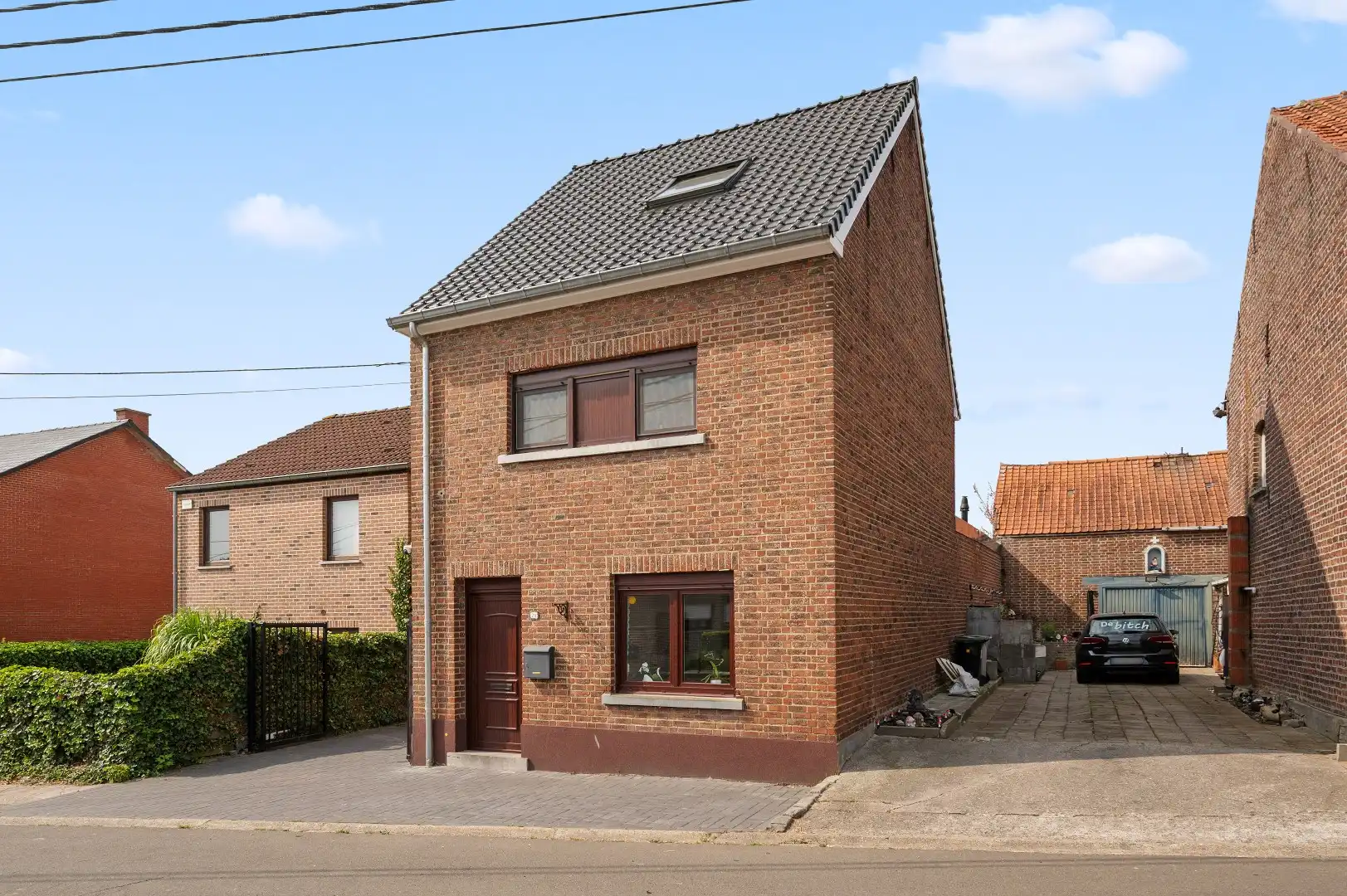 Instapklare gezinswoning met 4 slpks en ruime zuidwestgerichte tuin foto 23