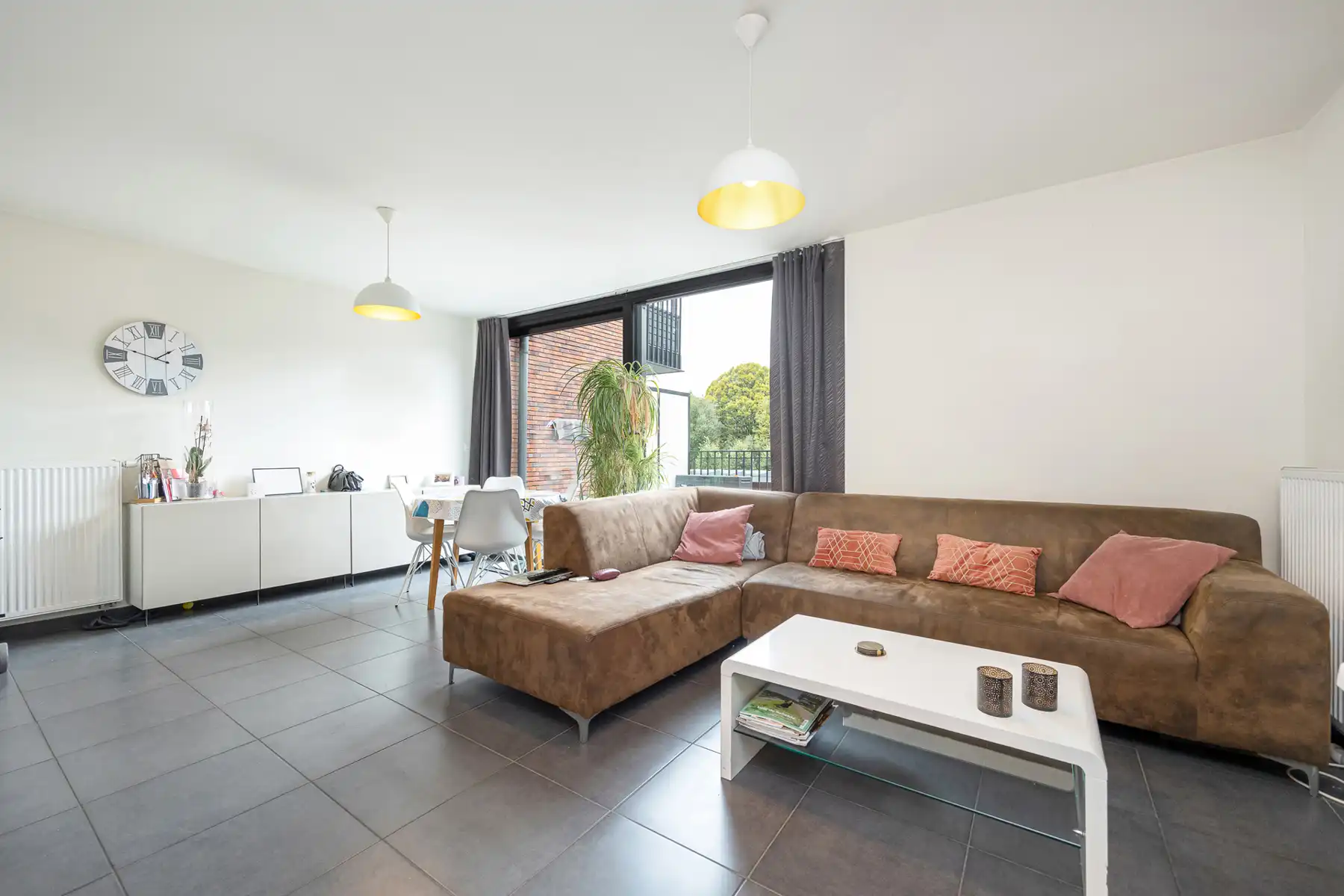 Energiezuinig appartement op de 1ste verdieping met 2 slaapkamers, terras en autostaanplaats. foto 3