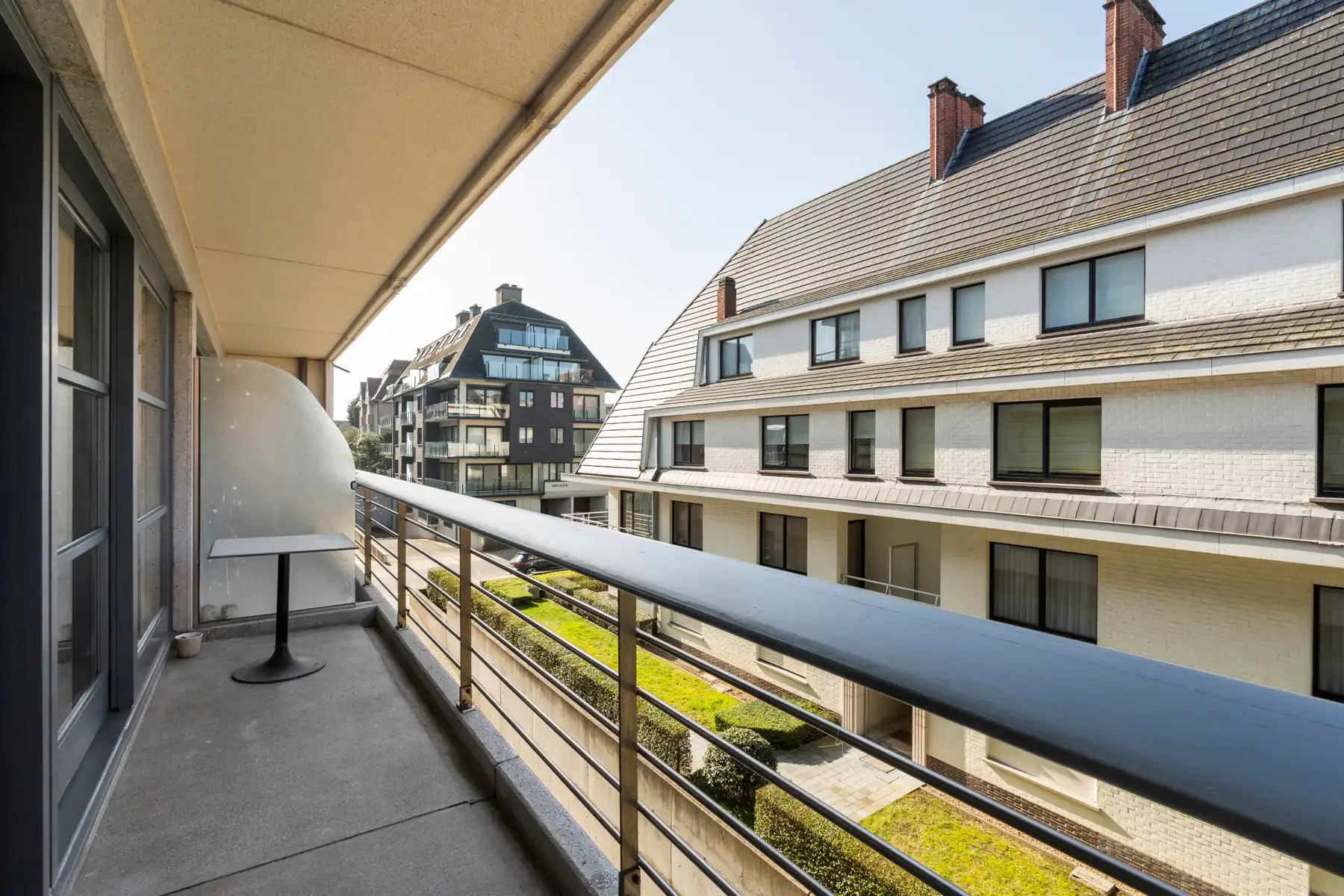 Instapklaar appartement in hartje Oostduinkerke-Bad foto 11