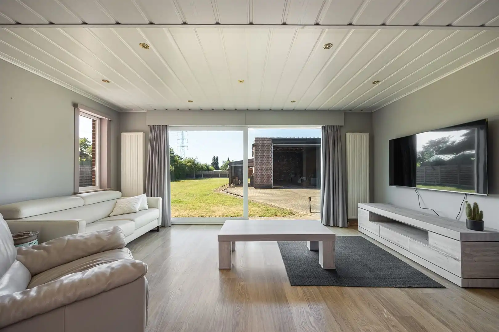 Casco villa met magazijn  foto 25