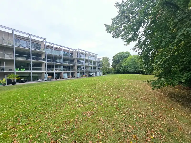 Comfortabel wonen vlakbij het centrum met eigen parking foto 27