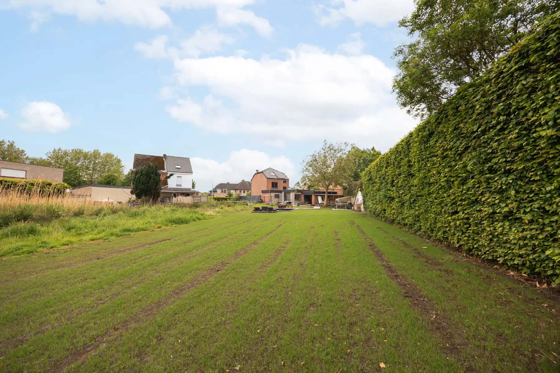 Gerenoveerde halfopen bebouwing met studio en ruime tuin foto 27
