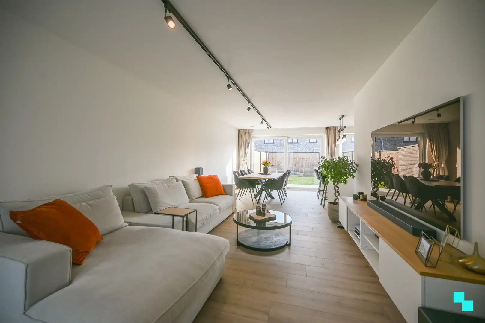 Energieneutrale nieuwbouwwoning op een rustige verkaveling in Beveren-Leie! foto 2