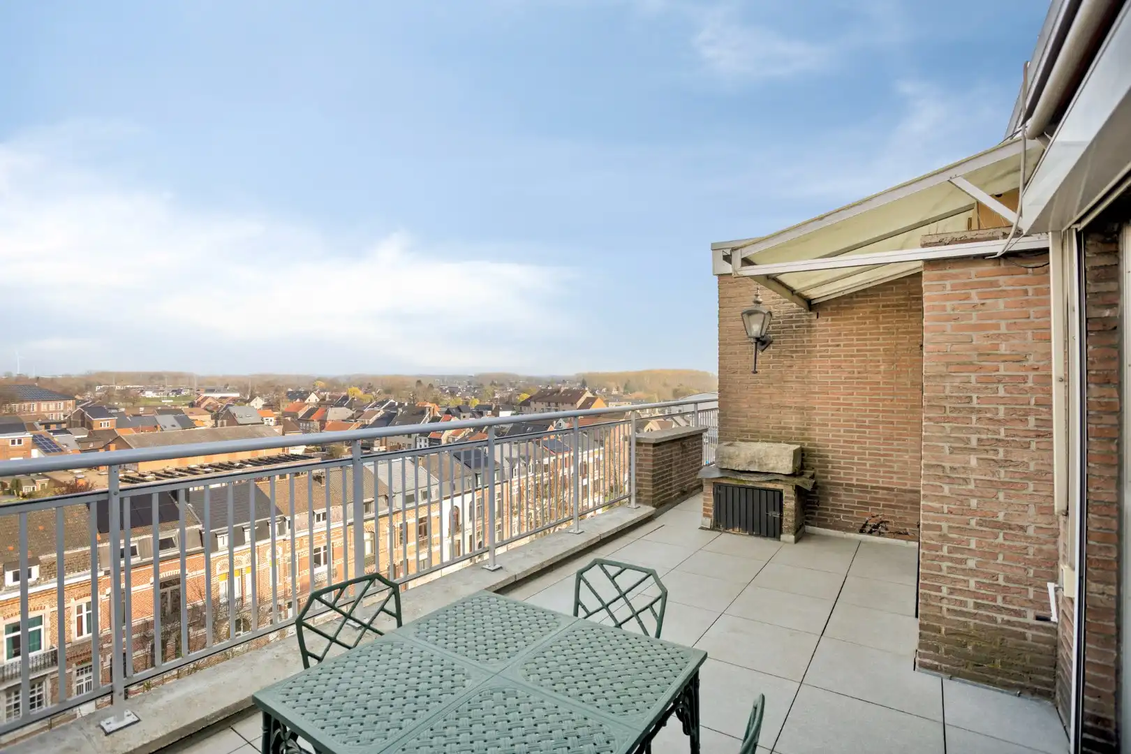 Ruim dakappartement met uitzonderlijke terrassen + garage – Zicht over Tongeren foto 9