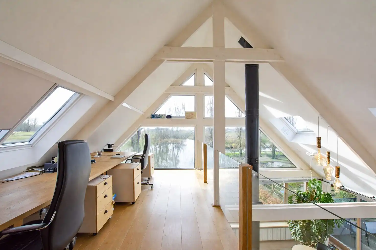 Restaurant met privéwoning en 2 B&B-kamers op 4.370 m² foto 23