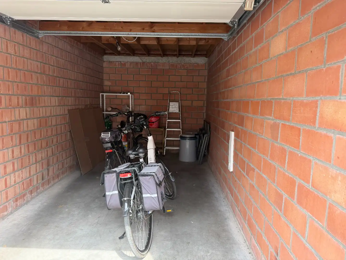 Instapklaar 2 slaapkamerappartement met garage in Houthulst  foto 10
