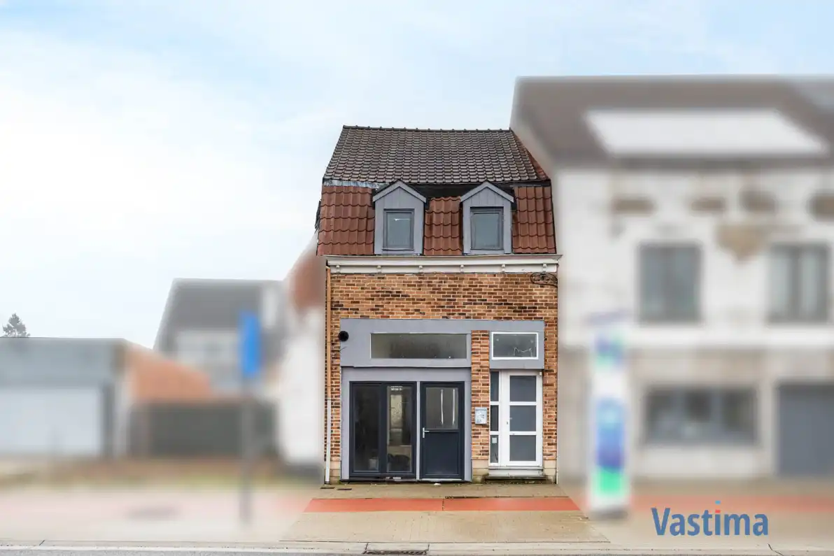 Hoofdfoto van de publicatie: Op te frissen woning met potentieel in Erembodegem