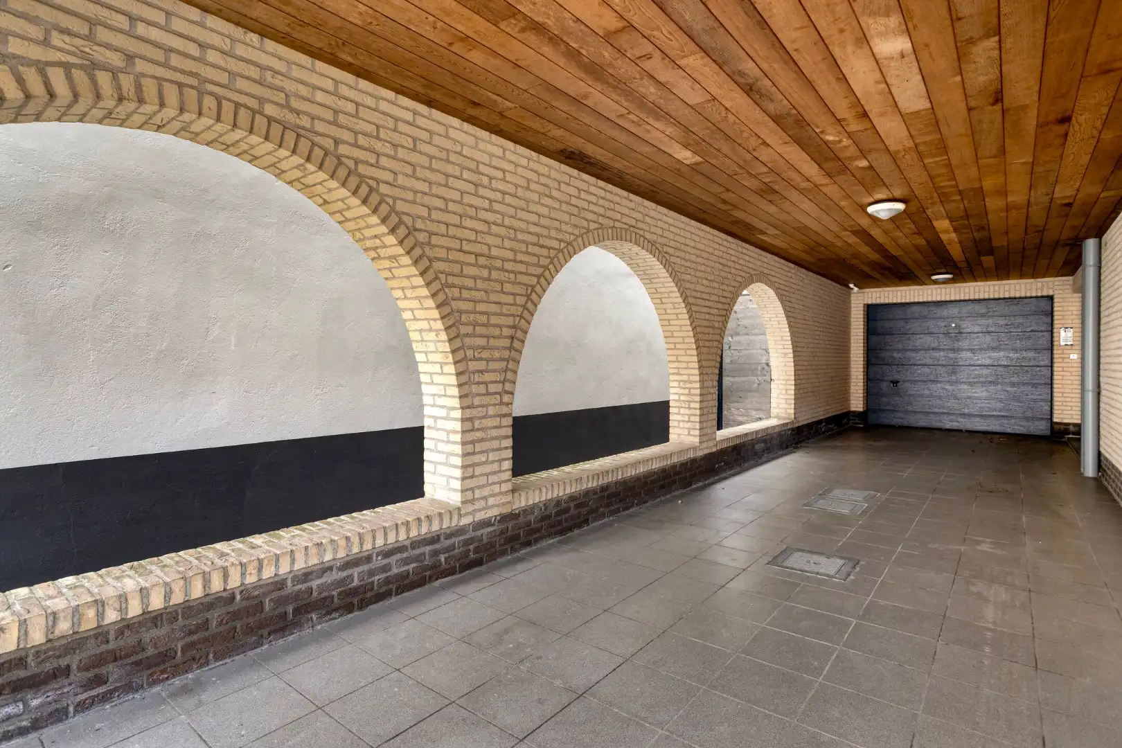 Opbrengsteigendom met 3 instapklare appartementen in oud Knokke foto 4