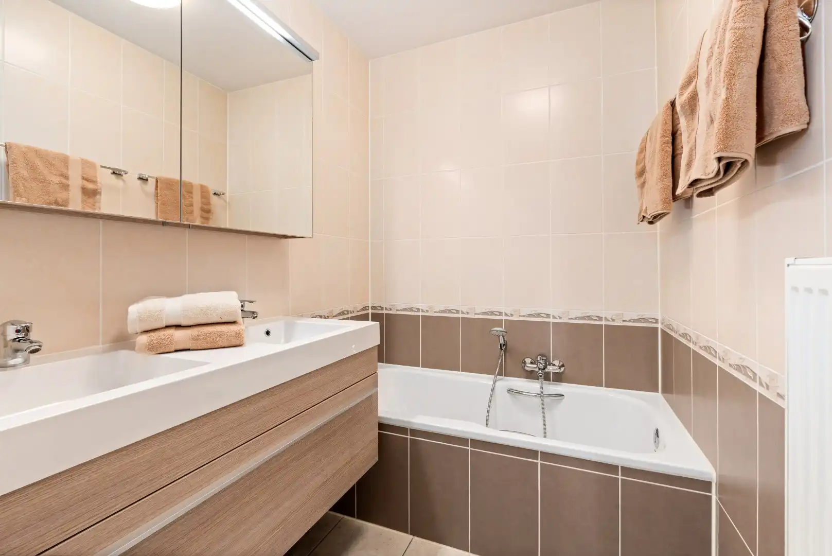 Twee slaapkamer appartement met zijdelings zeezicht foto 9