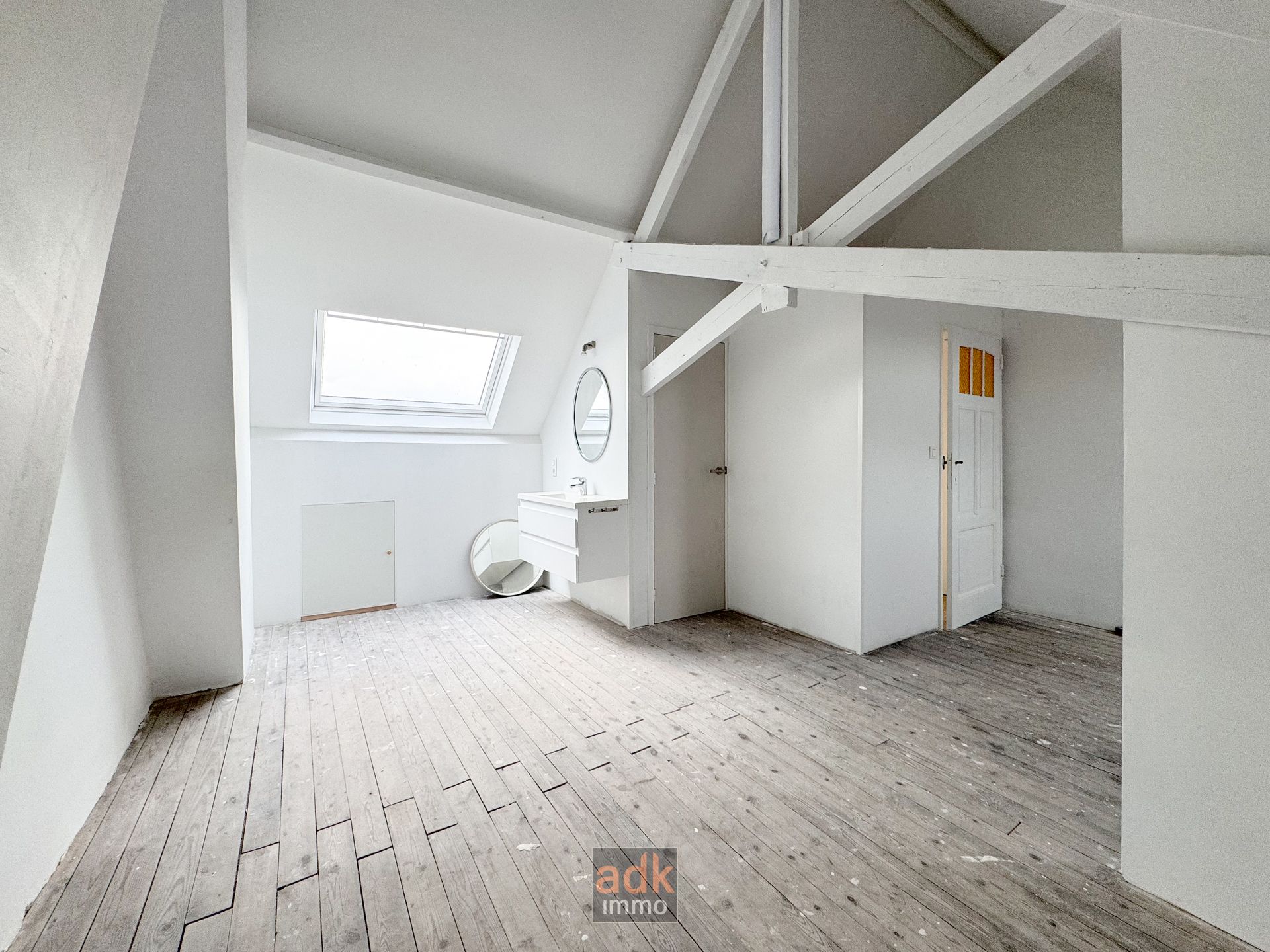 Instapklare 4-gevelwoning met zonnige tuin, terras. foto 19