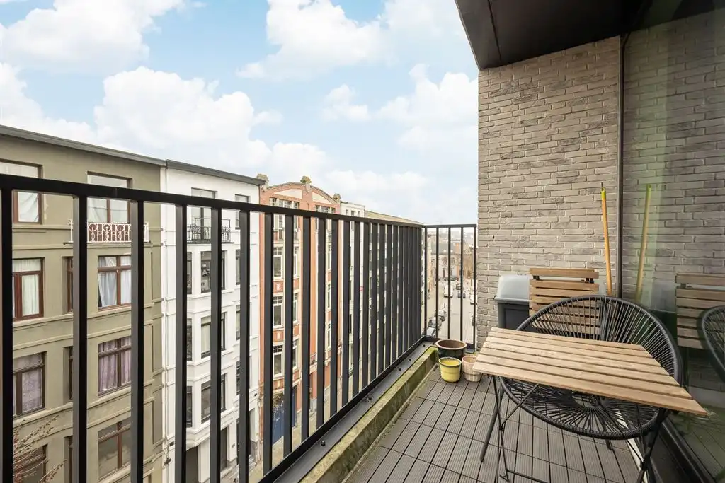 Superverzorgd appartement met terras foto 3