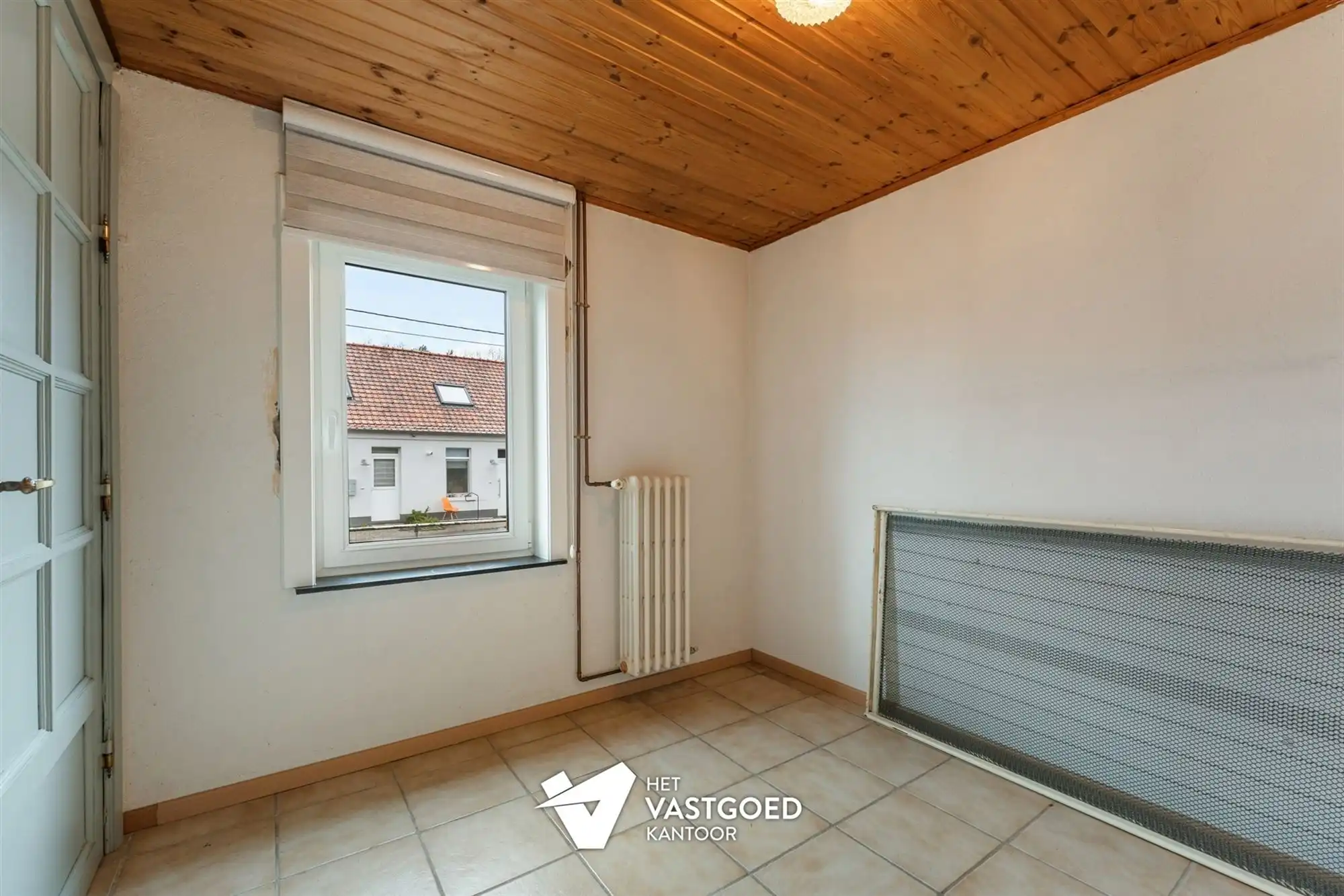 WONING MET VEEL POTENTIEEL OP GUNSTIG GEORIËNTEERD PERCEEL VAN MAAR LIEFST 20 ARE foto 13