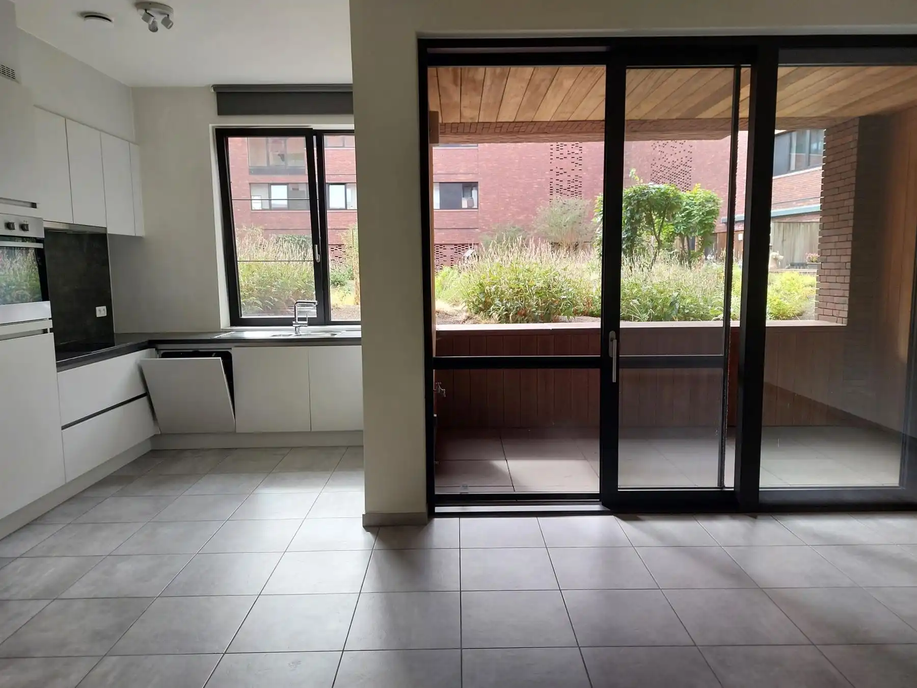 Modern gelijkvloers 1-slaapkamerappartement te huur – Domein 4 Fonteinen foto 4