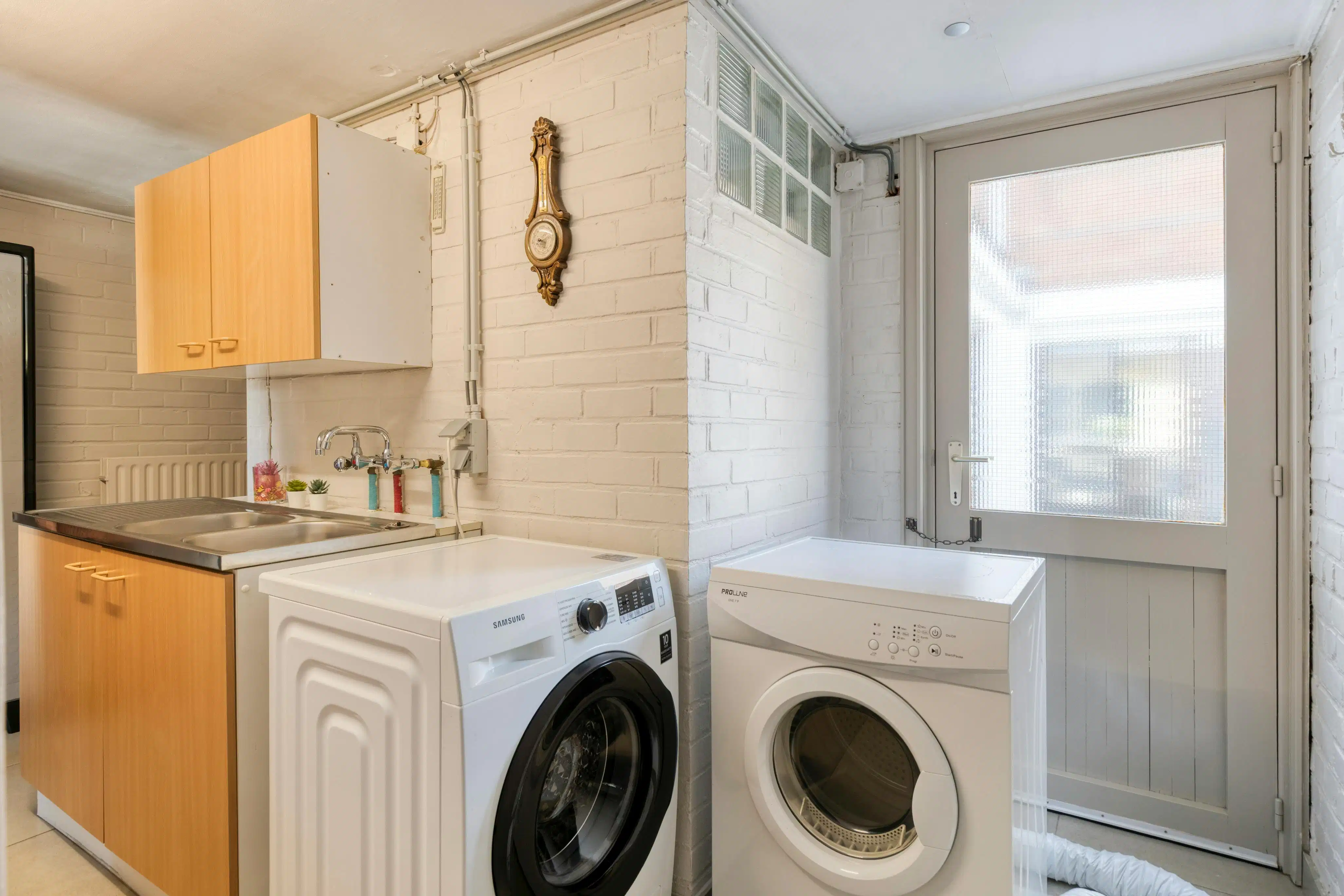 Halfopen huis met 4 kamers te koop op toplocatie in Waregem foto 20