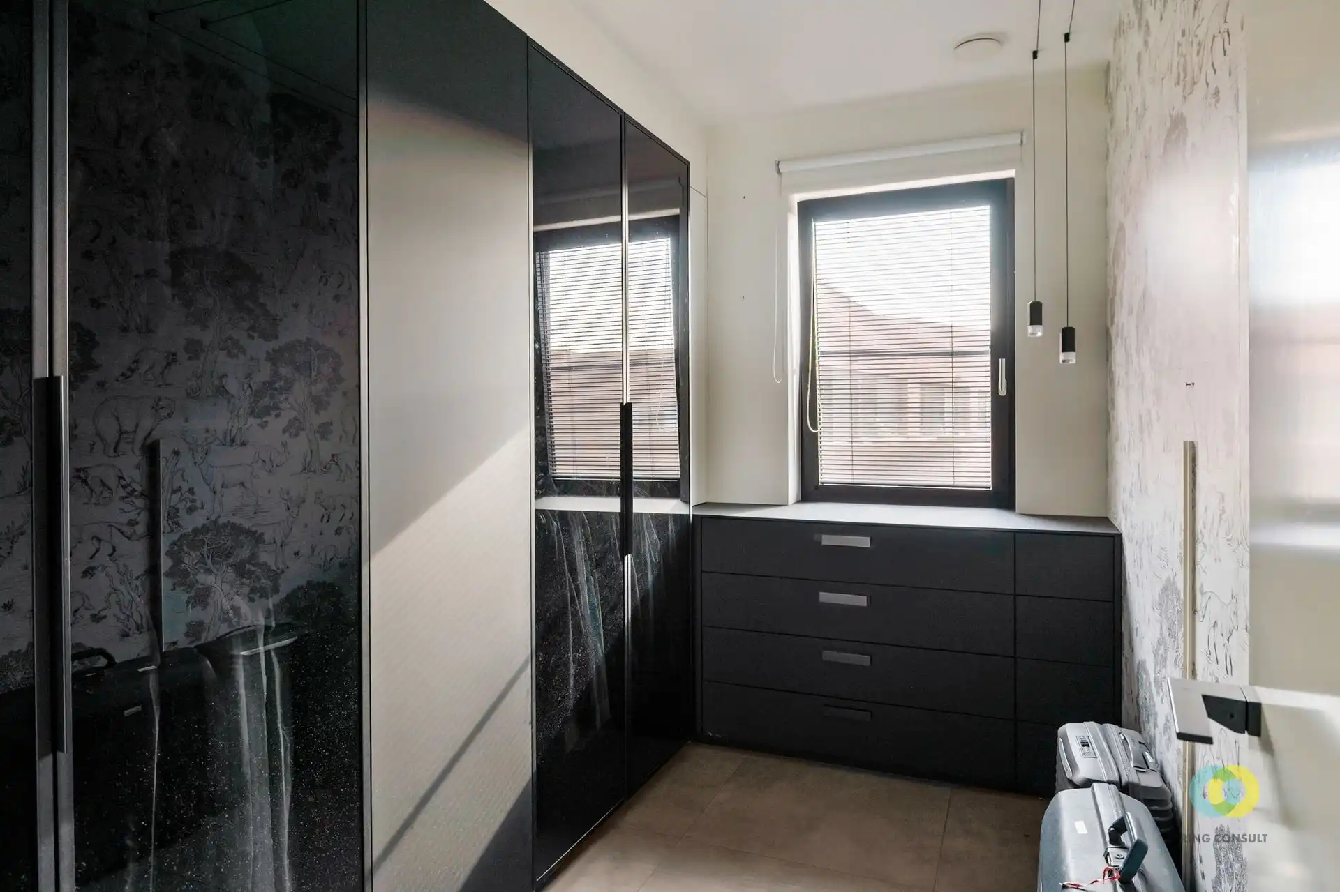 Stijlvol  3-slaapkamerappartement met waterzicht foto 8