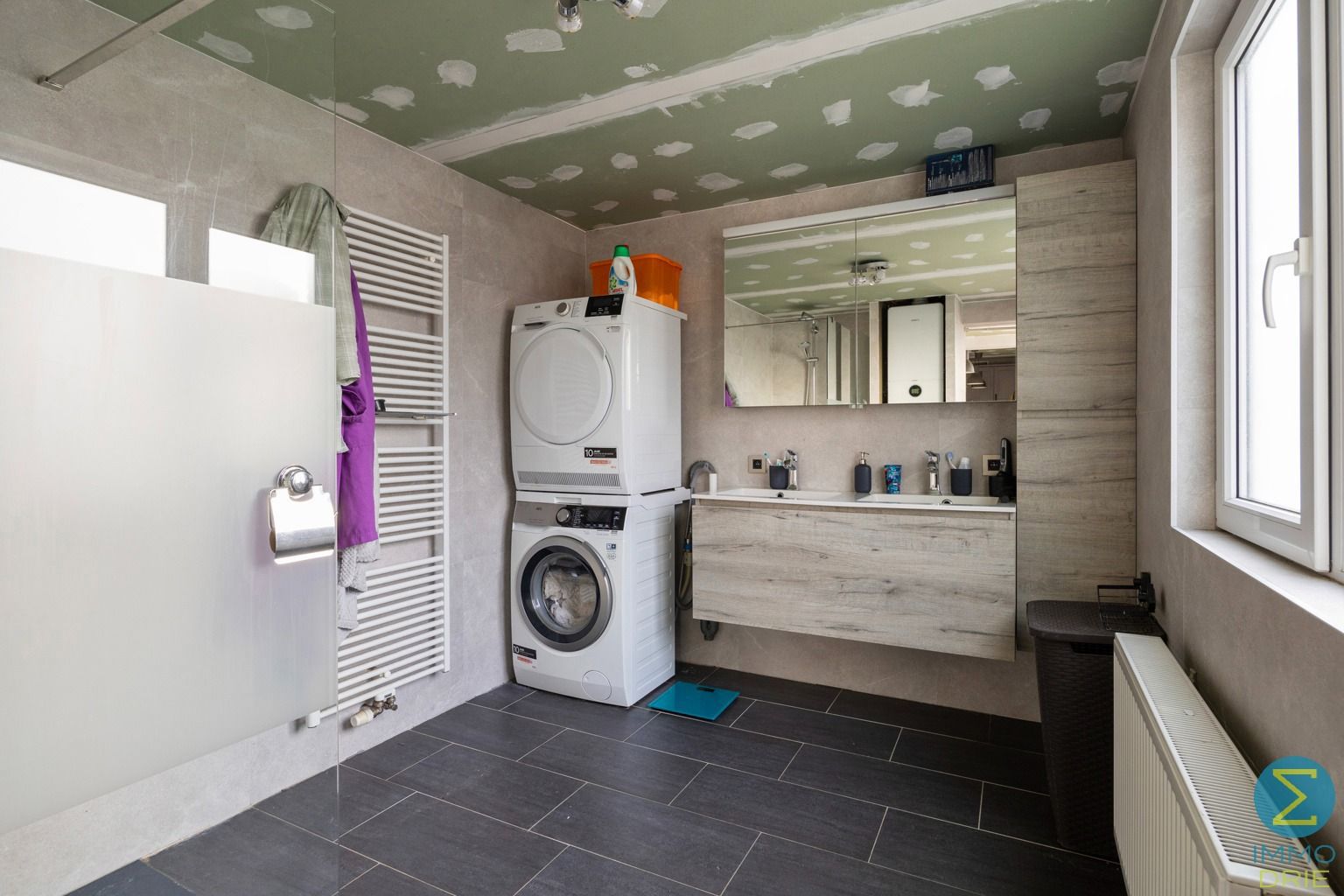 Centraal gelegen woning met 4 kamers op perceel van 280m². foto 10