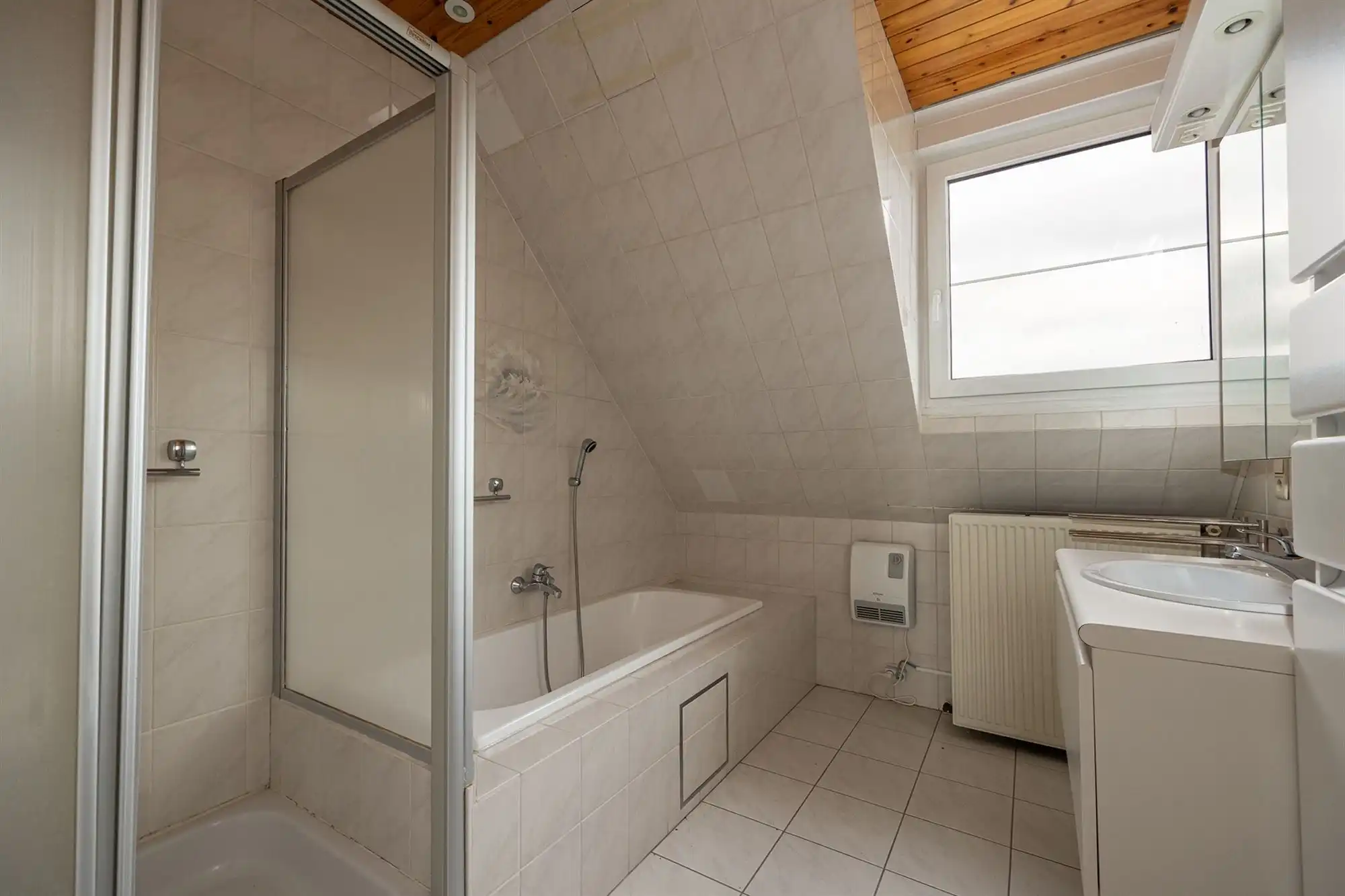 charmante 60's woning met leuke tuin  foto 18
