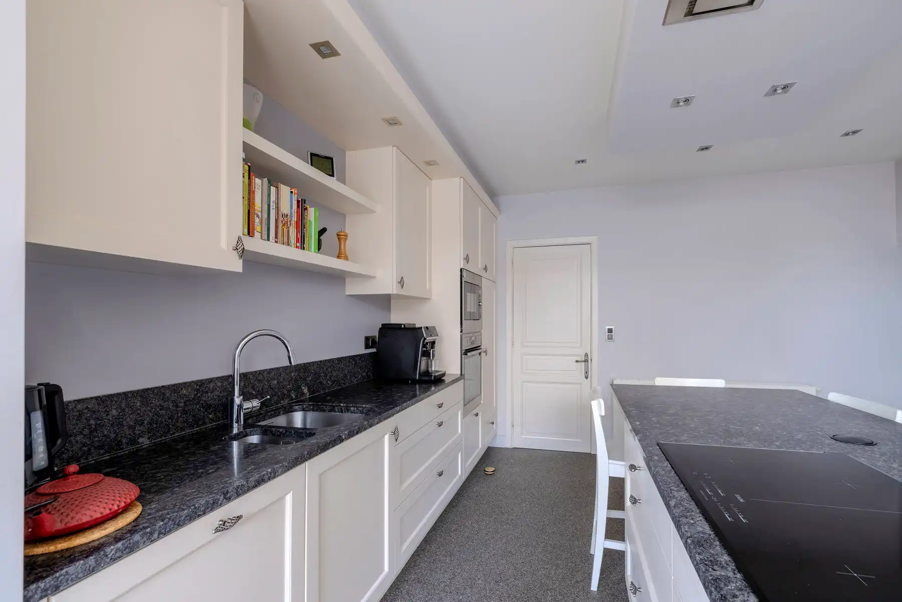 Rustig gelegen, instapklare woning met 3/4 slpks op 901m2  foto 8