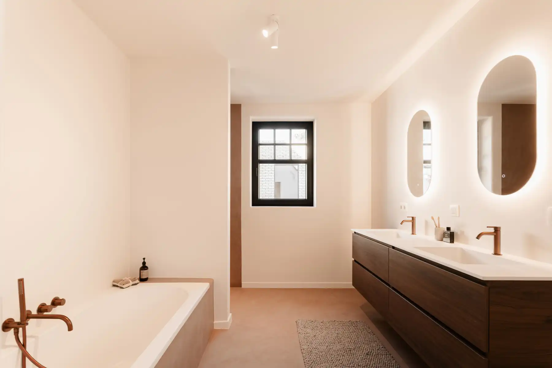 Stijlvolle nieuwbouwwoning met zicht op blijvend groen foto 16