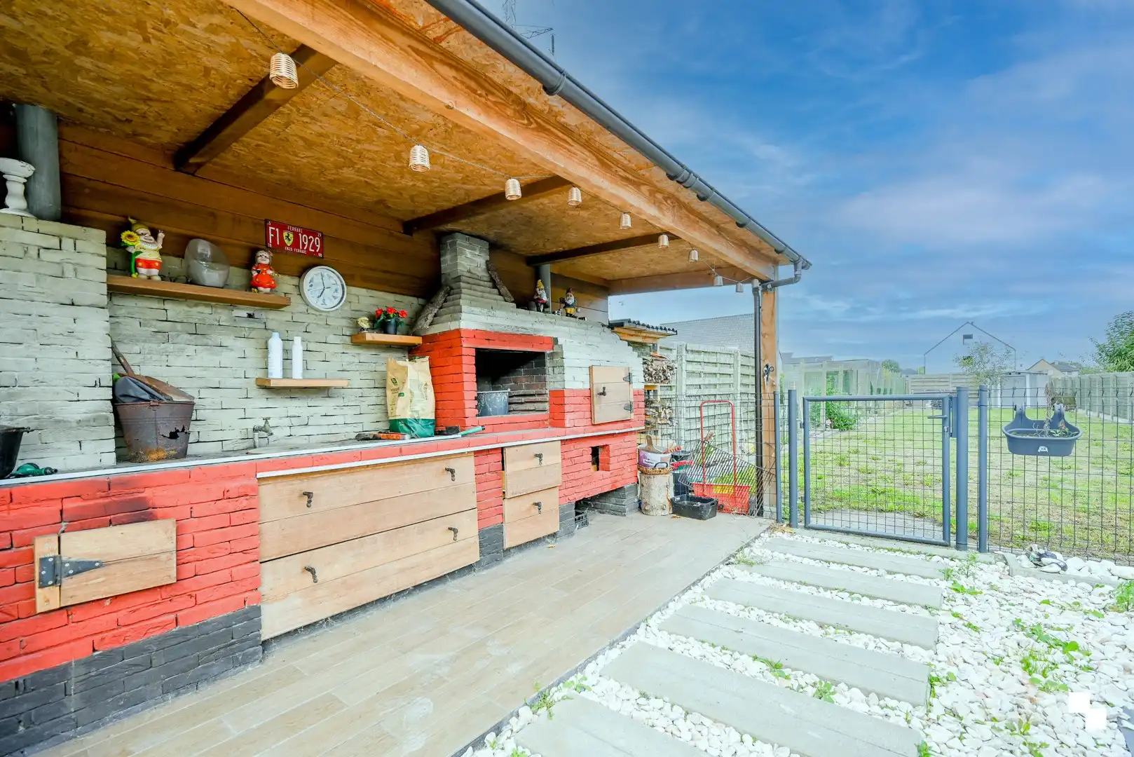 Gezellige, instapklare woning in Deerlijk! foto 24