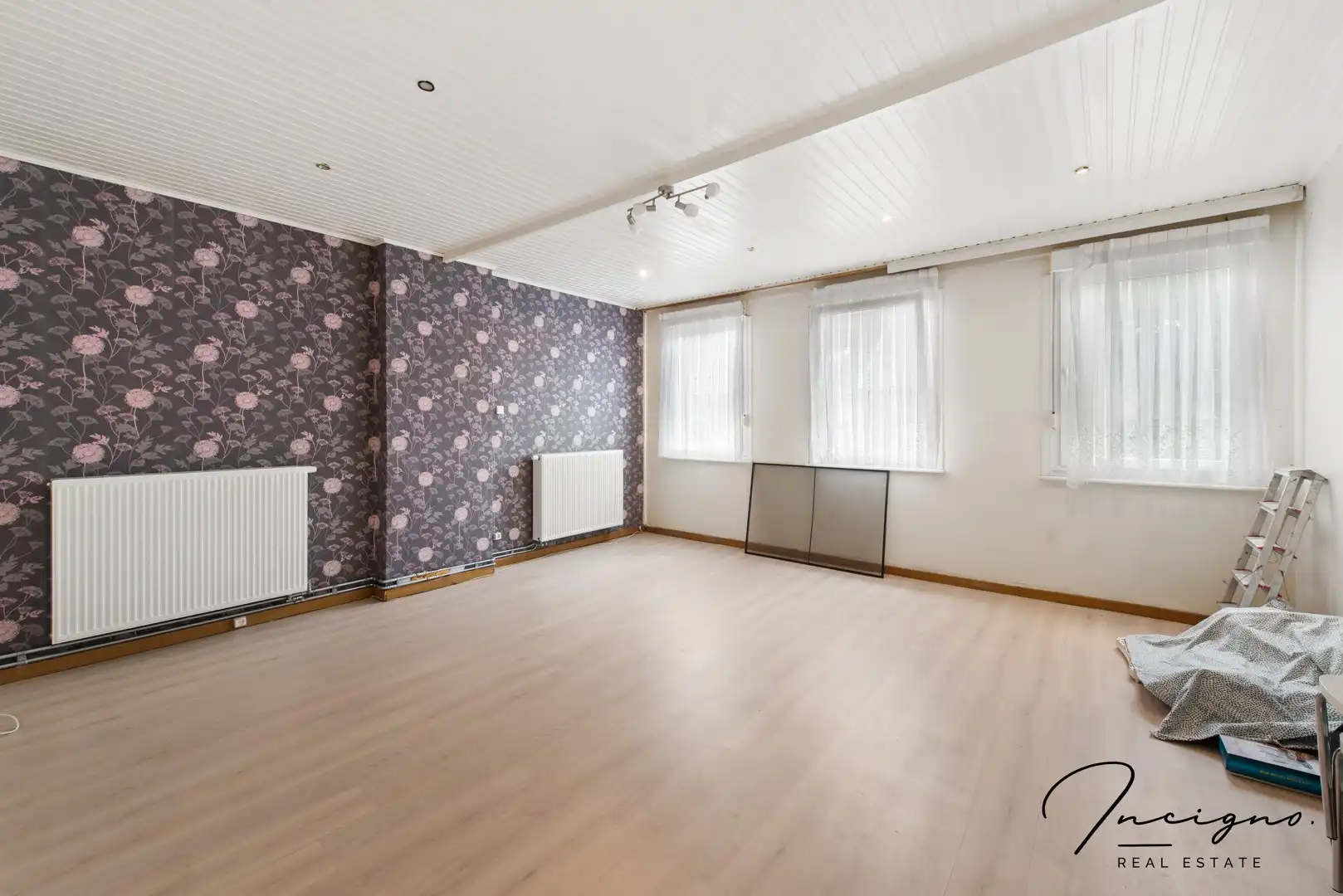 Op te frissen rijwoning met 4 slaapkamers & stadskoer foto 10