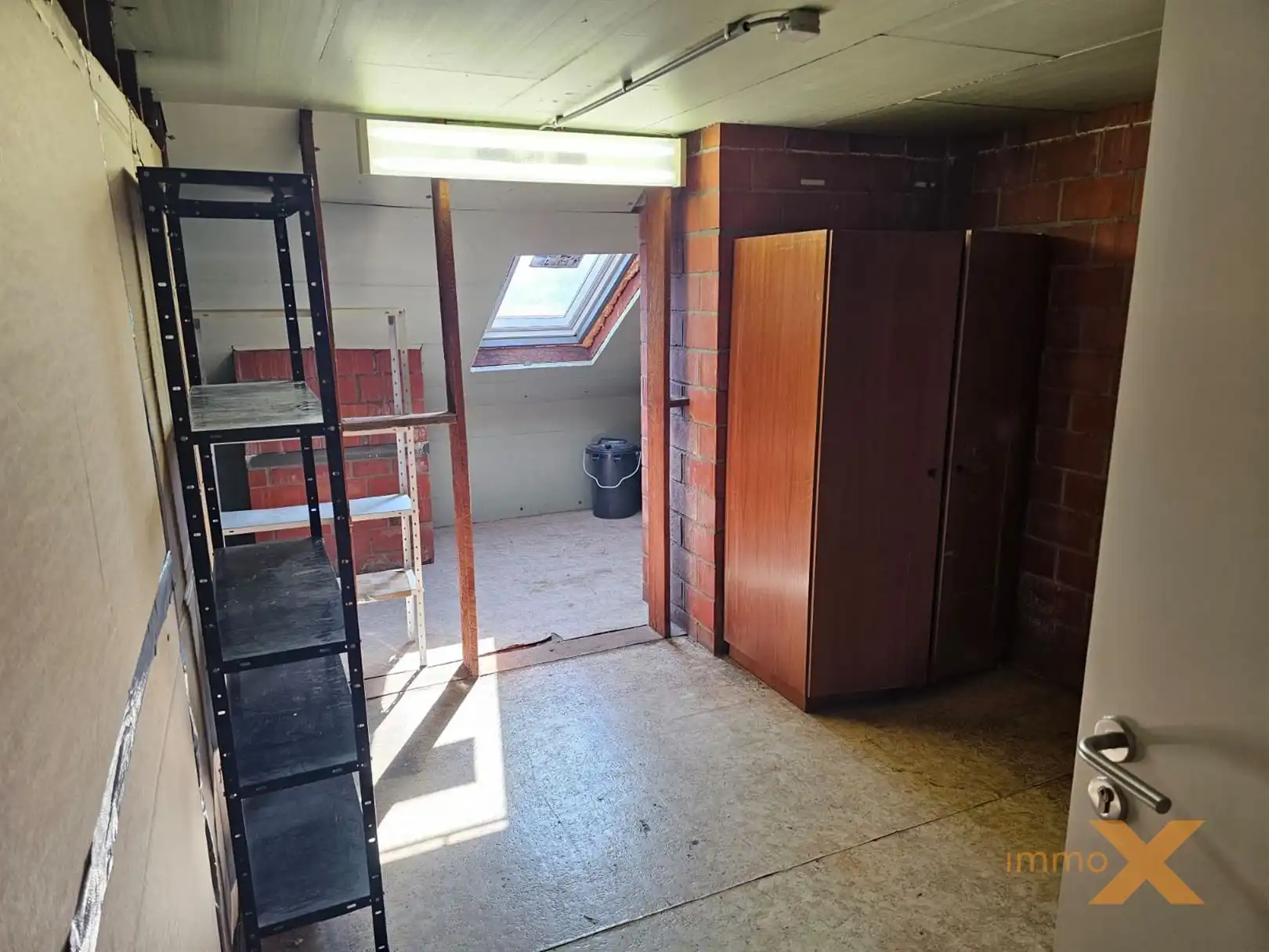 RUIM 2 SLPK APPARTEMENT MET GARAGE EN GROTE ZOLDER foto 21