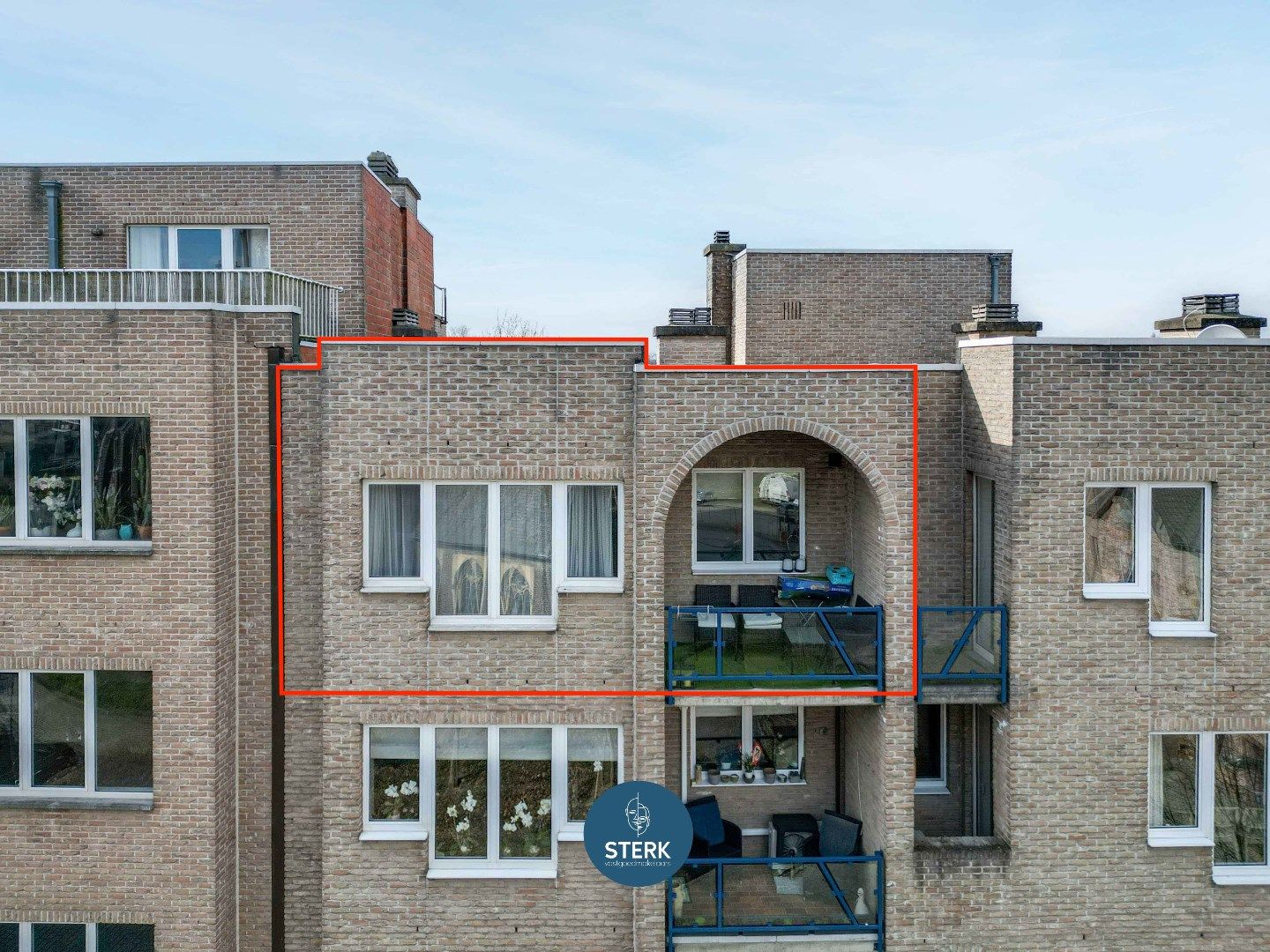 APPARTEMENT MET 3 SLPKS IN HET HARTJE VAN LANAKEN !  foto 4