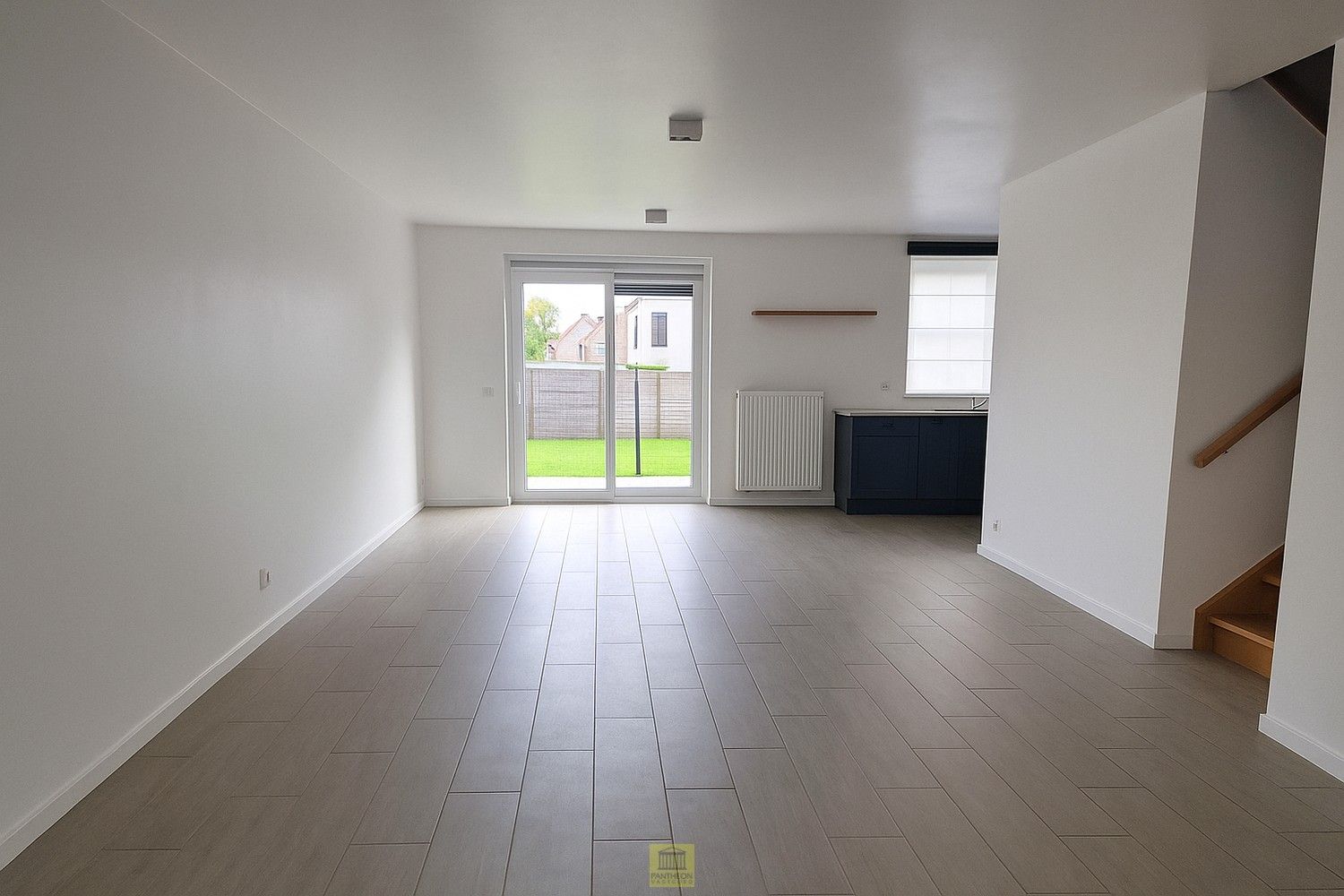 Instapklare woning met terras, autostaanplaats en 3 slaapkamers nabij dorpscentrum Haaltert! foto 2