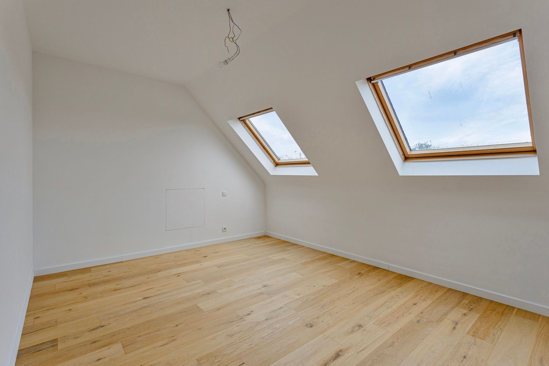 Ruime nieuwbouwwoning met 4 slaapkamers ! foto 18