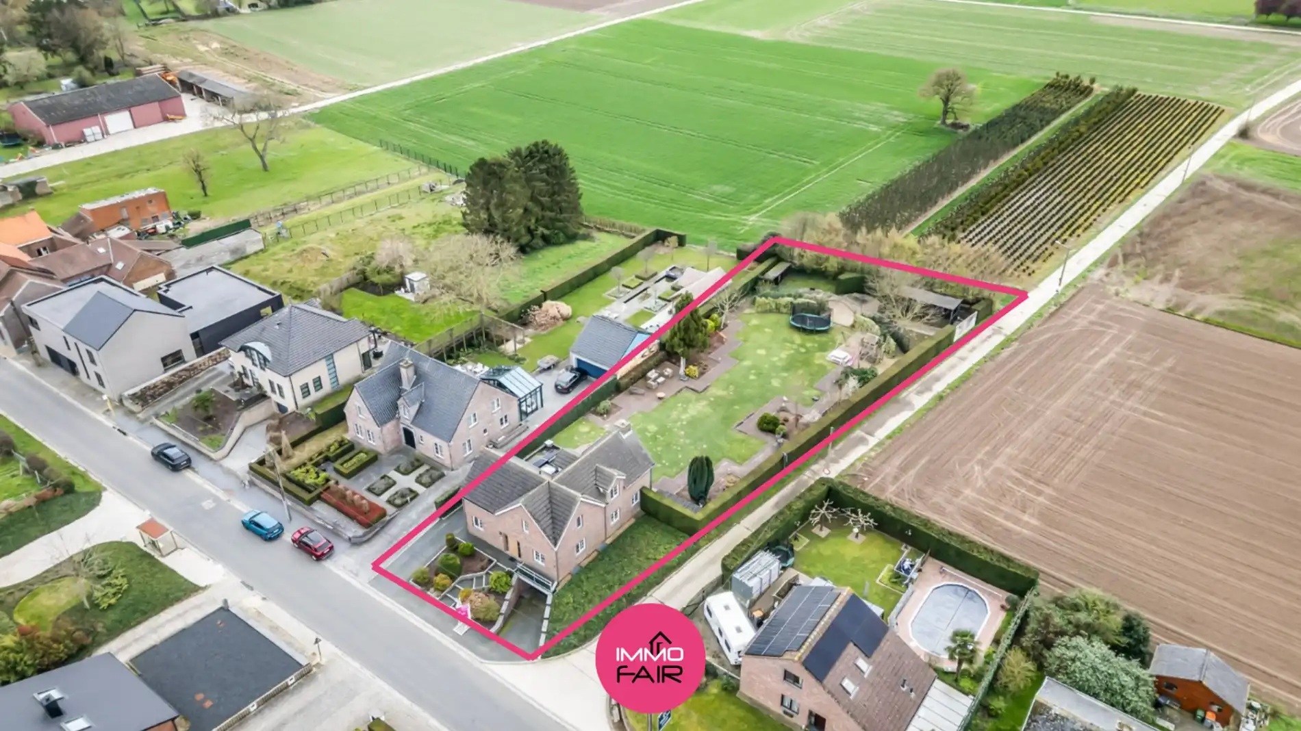 Vrijstaande woning op royaal perceel met panoramisch uitzicht, vlakbij Maastricht foto 31