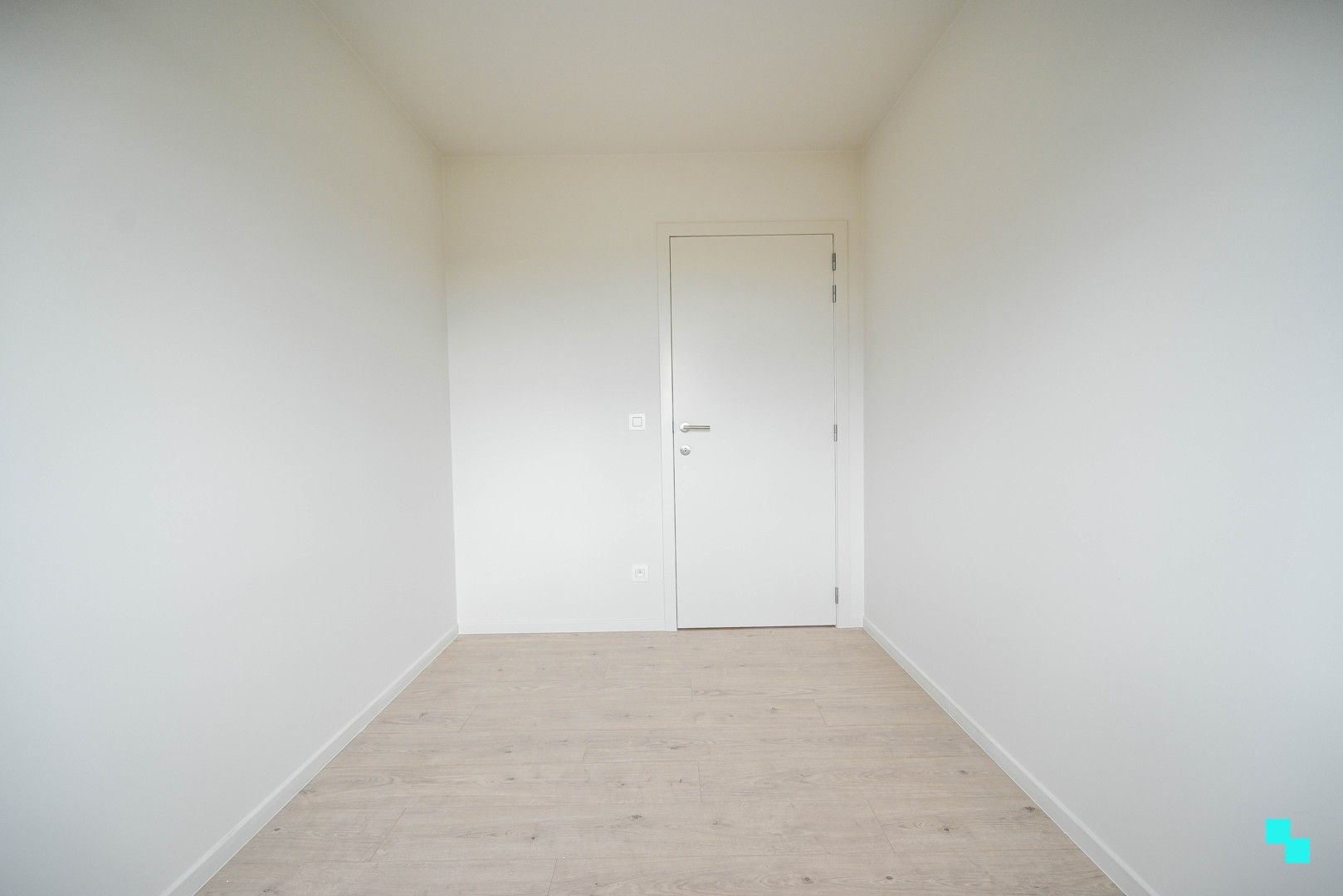 Ruime halfopen bebouwing in Zwevegem foto 17