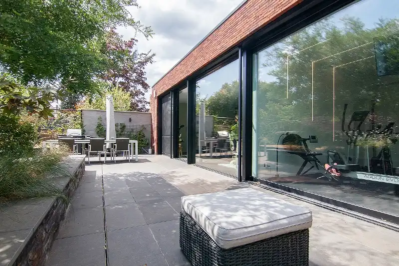 High-end, totaal gerenoveerde, ruime en energiezuinige woning met doordachte indeling op een TOP-locatie in Hasselt foto 12