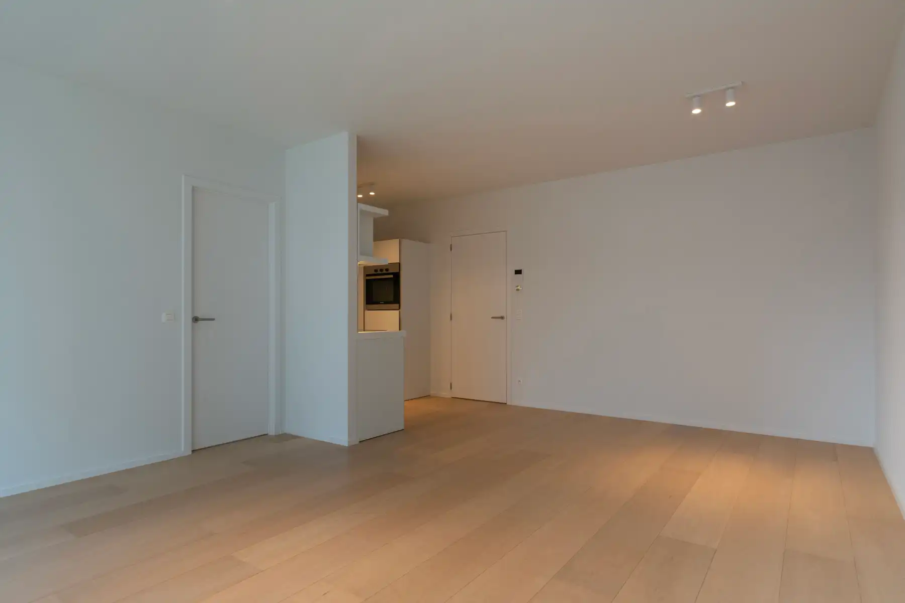 Prachtig 1 kamer appartement met zicht op de Schelde foto 3