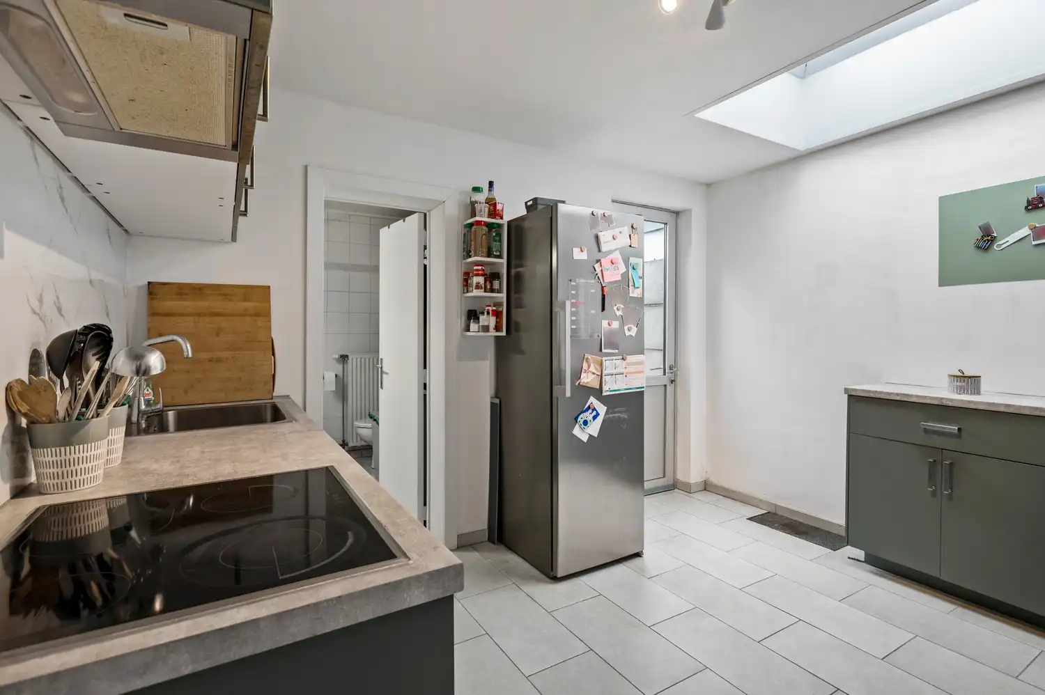 Leuke rijwoning met 2 slaapkamers op toplocatie te Kessel foto 10