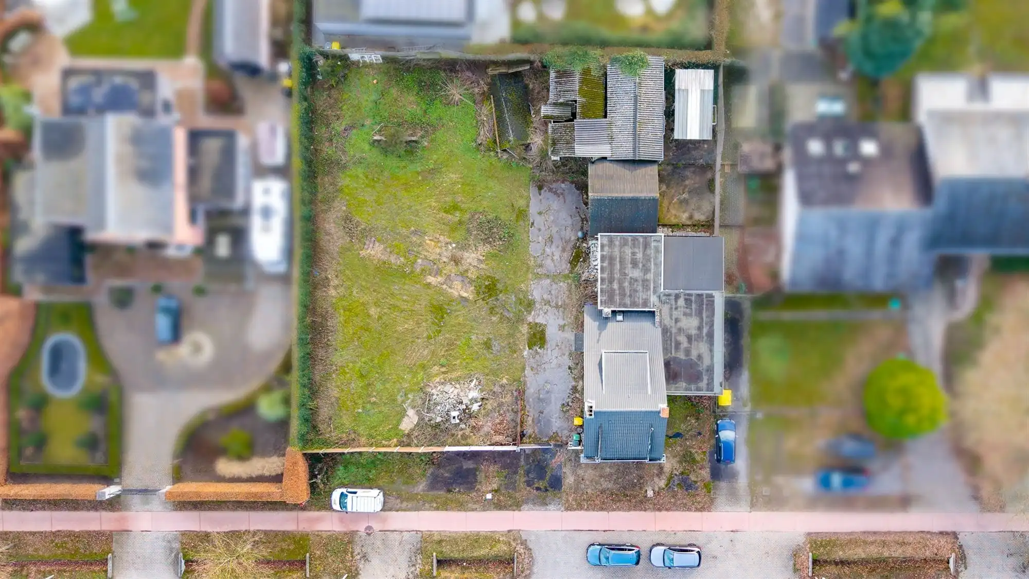 Te slopen of te renoveren woning op ruim perceel van ca. 1.250 m² in Nijlen foto 6