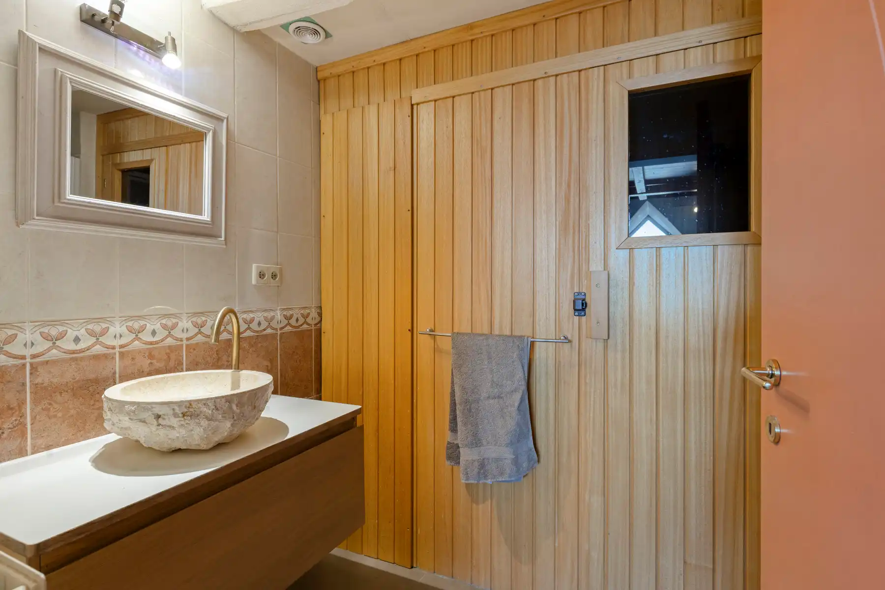 Prachtige duplex in historische Dossin Kazerne foto 21