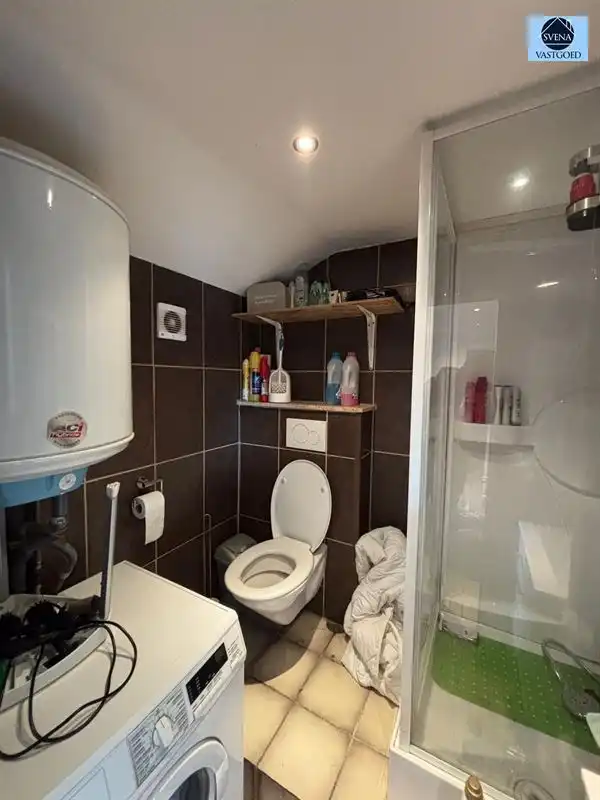 OP TE FRISSEN WONING MET 2 KAMERS foto 7