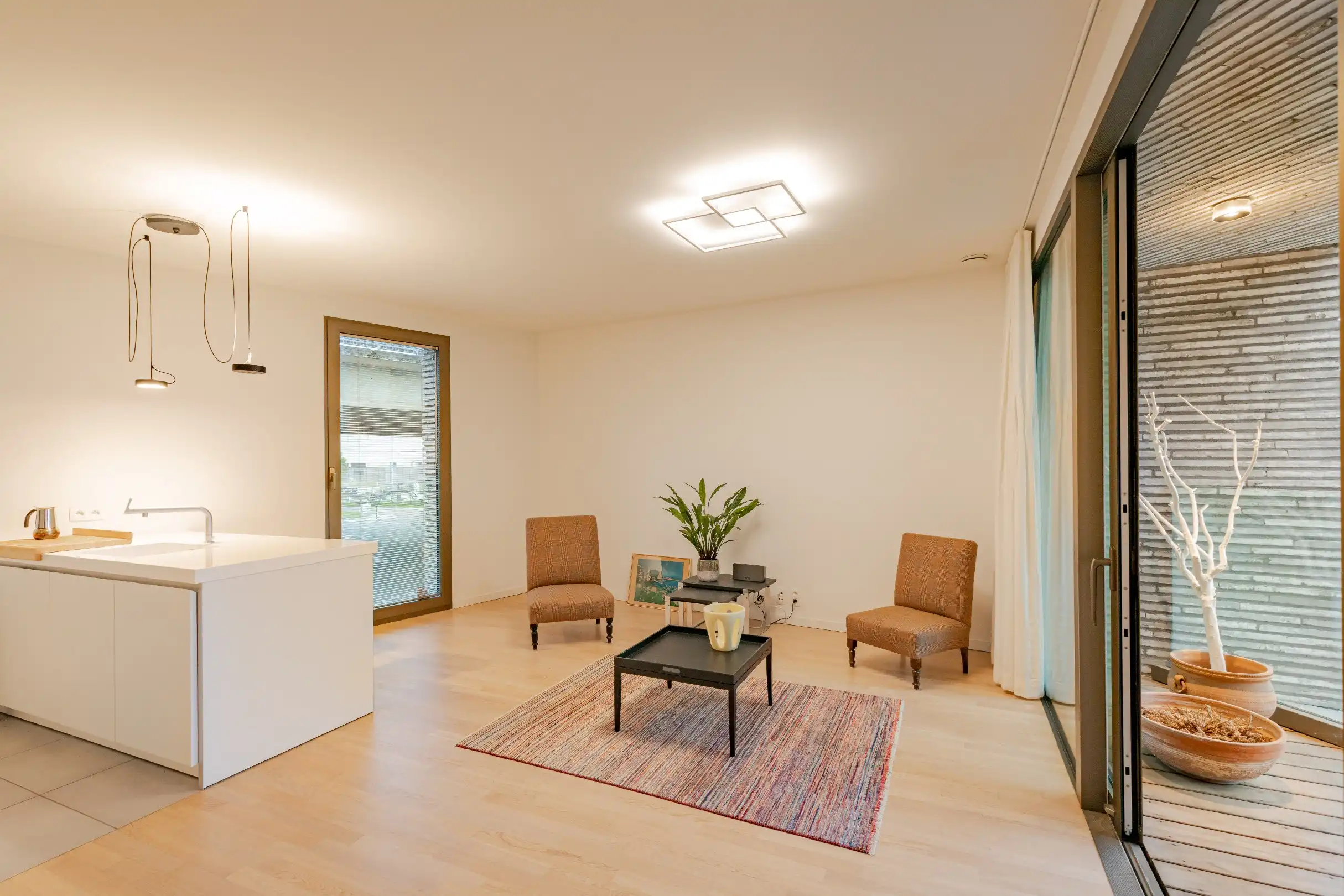 Gemeubeld 2-slaapkamer appartement aan de Vaartkom! foto 5