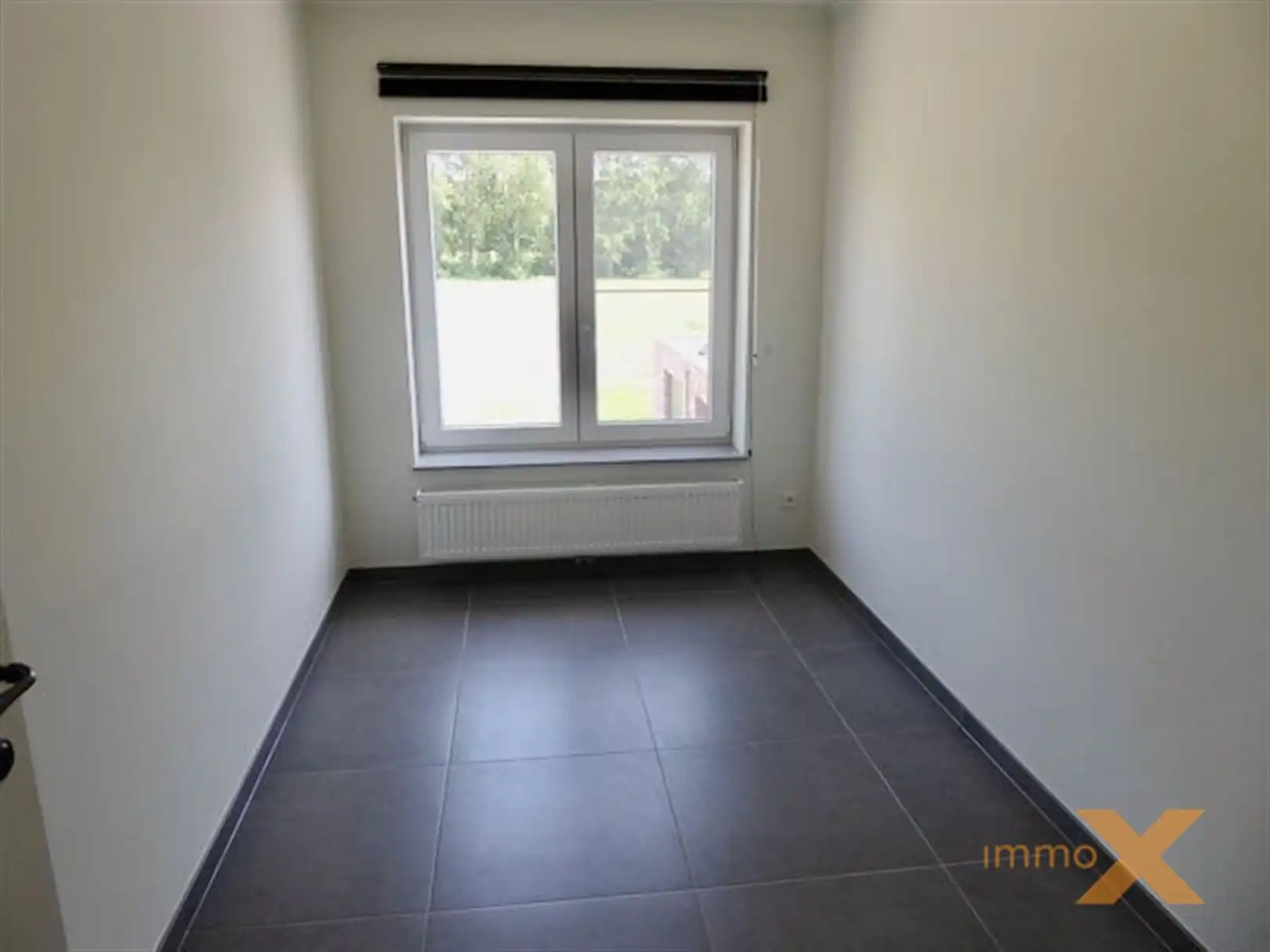 Heel ruim gerenoveerd appartement met leuk terras foto 17
