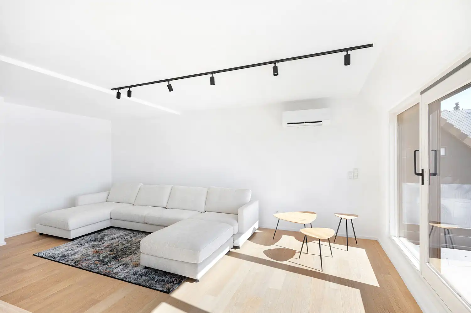 Uitzonderlijk duplex appartement met 4 slaapkamers en groot terras net achter de Zeedijk in Duinbergen foto 13