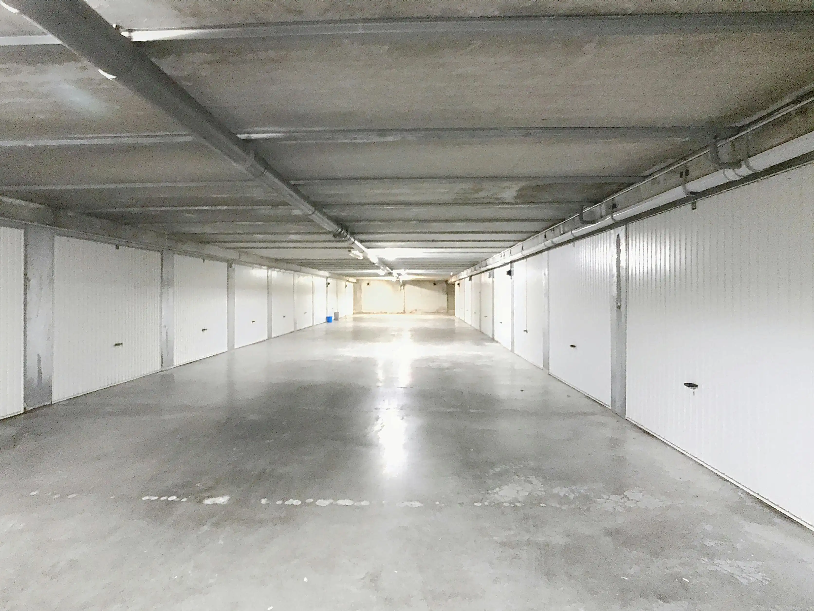 Vlot bereikbare garagebox te koop te Middelkerke! foto 7