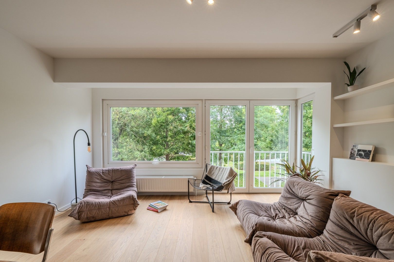 Gerenoveerd appartement op topligging foto 4