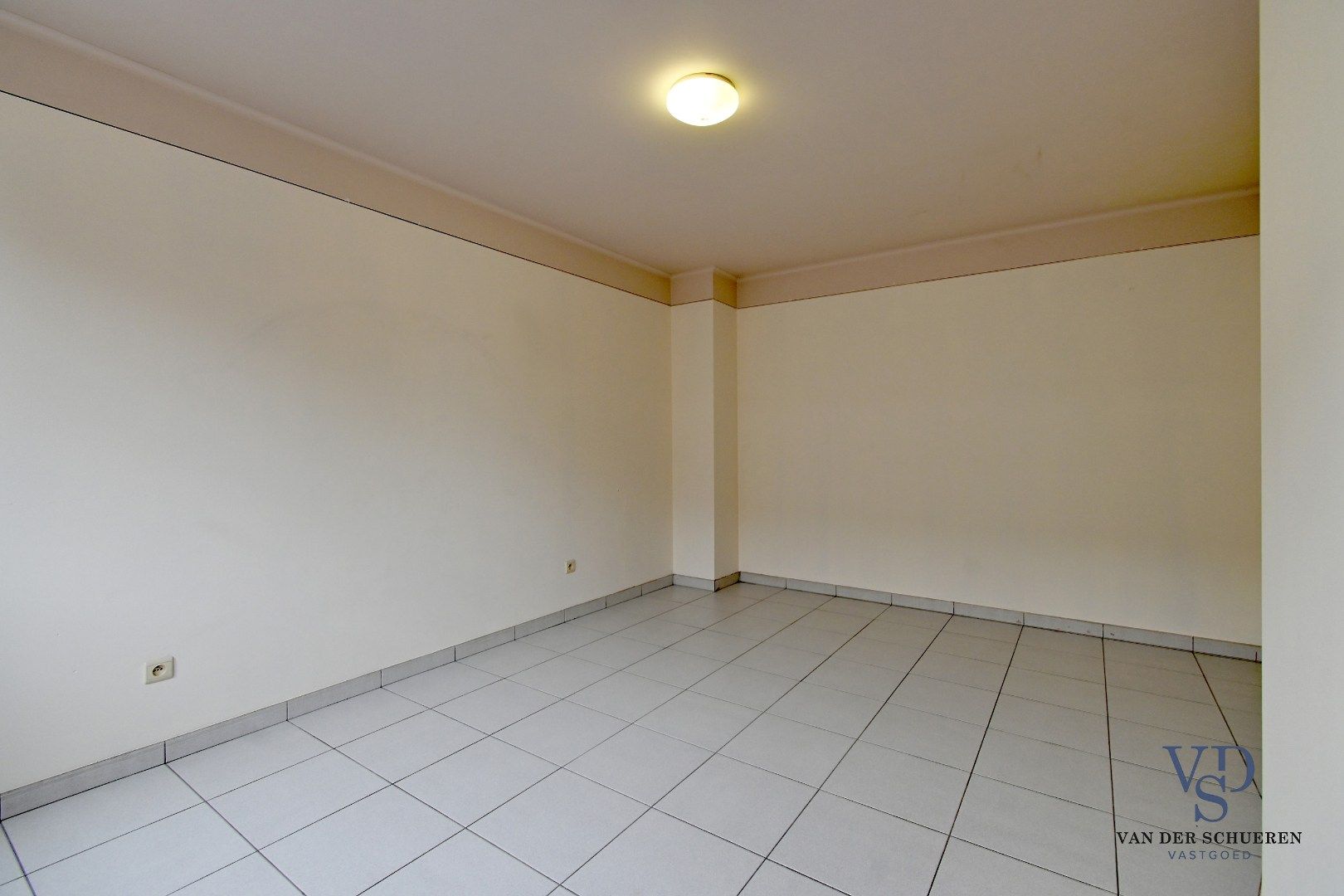 Tijdloos en ruim (> 300 m²) wonen. foto 26
