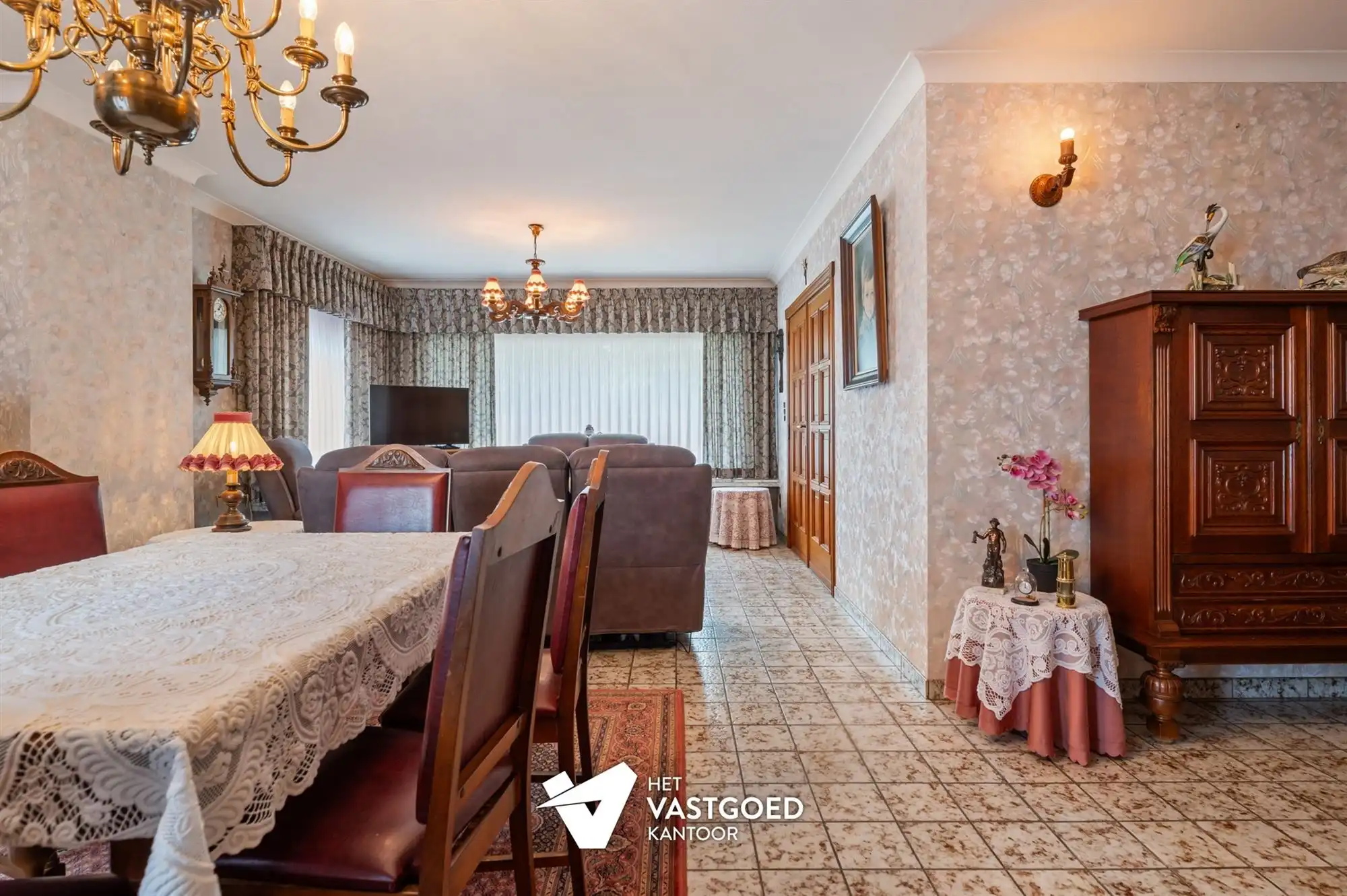 UITSTEKEND ONDERHOUDEN WONING RUSTIG GELEGEN OP EEN PERCEEL VAN 5 ARE TE MEERHOUT GESTEL foto 4
