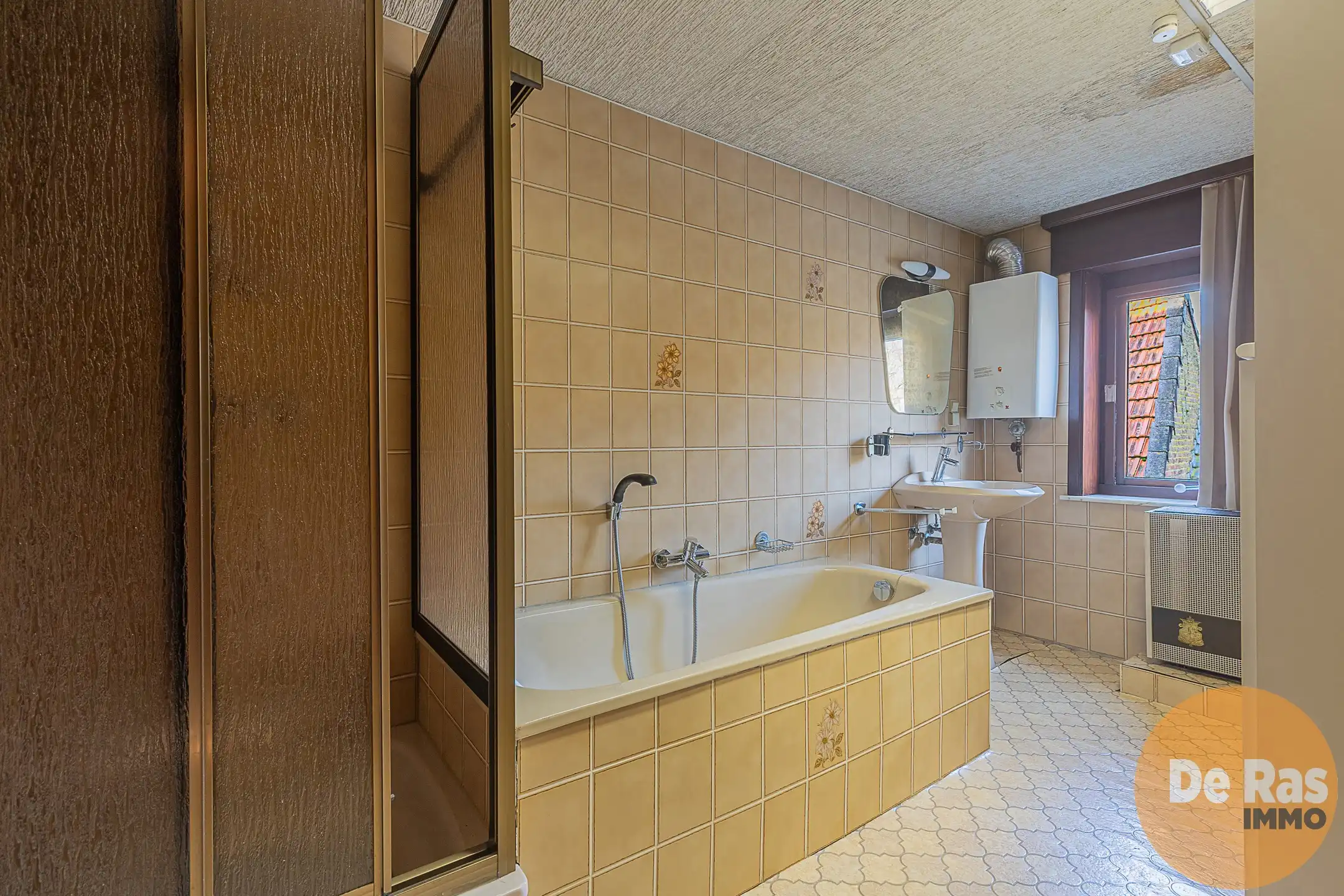 AAIGEM - Landelijk renovatieproject met veel potentieel foto 17