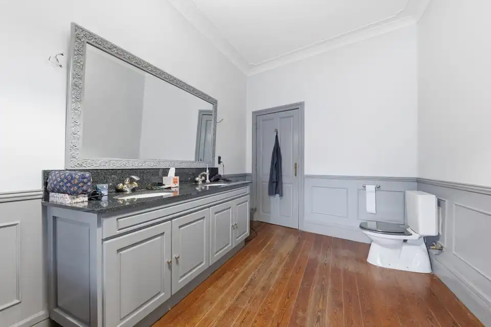 KARAKTERVOL PAND MET AUTHENTIEKE UITSTRALING EN VEEL POTENTIEEL IN TONGEREN foto 21