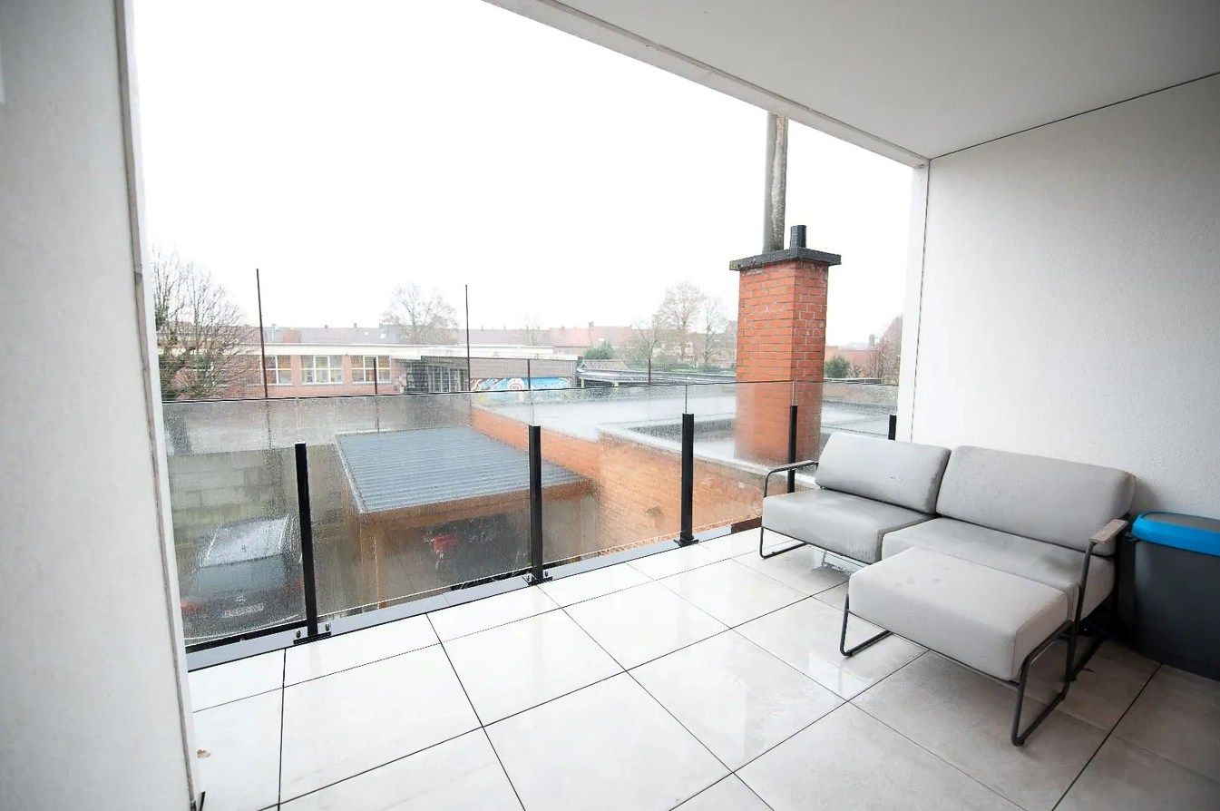 Recent appartement met 2 slaapkamers TE HUUR in Waregem! foto 10