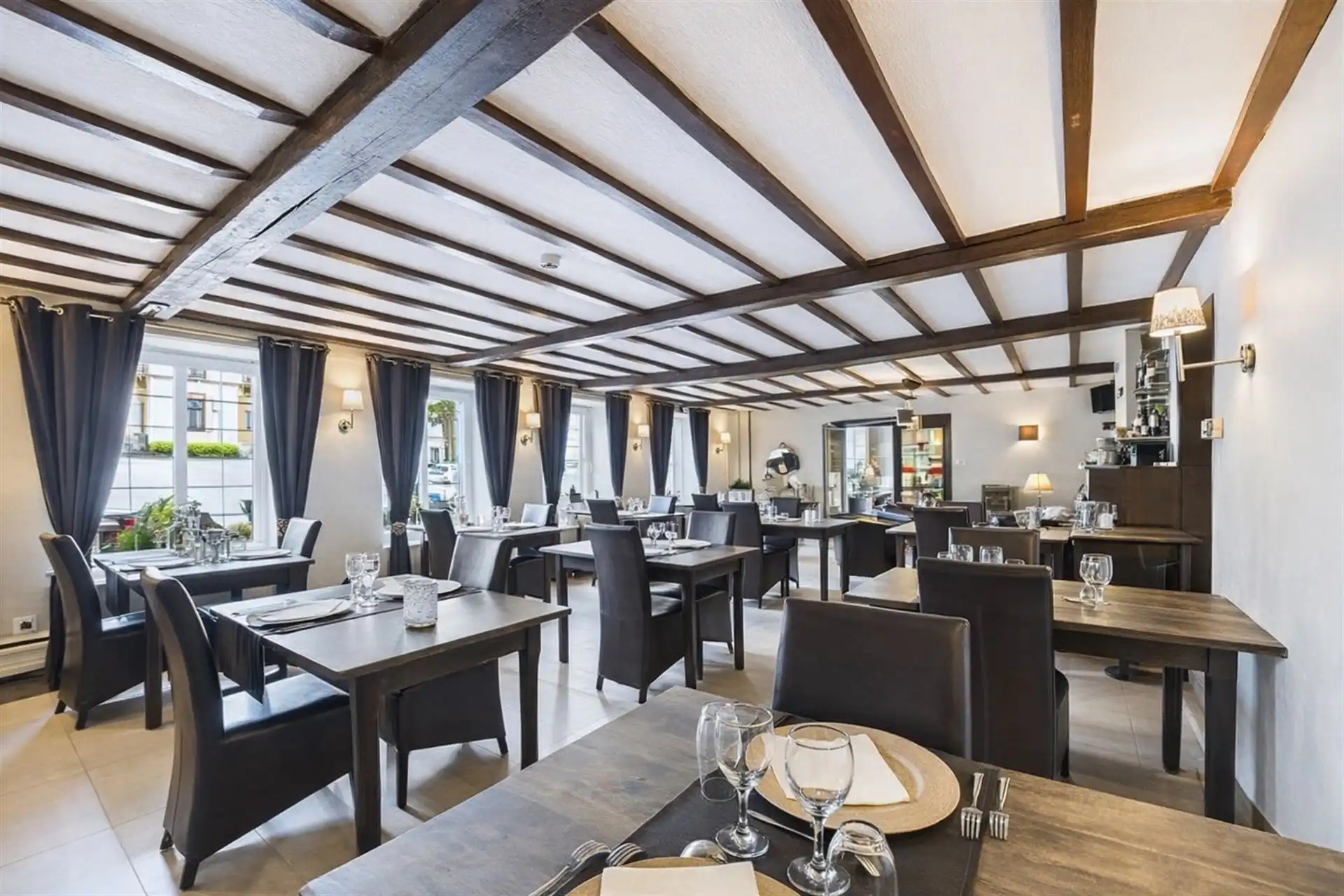 Hotel met 10 kamers in Corbion foto 5