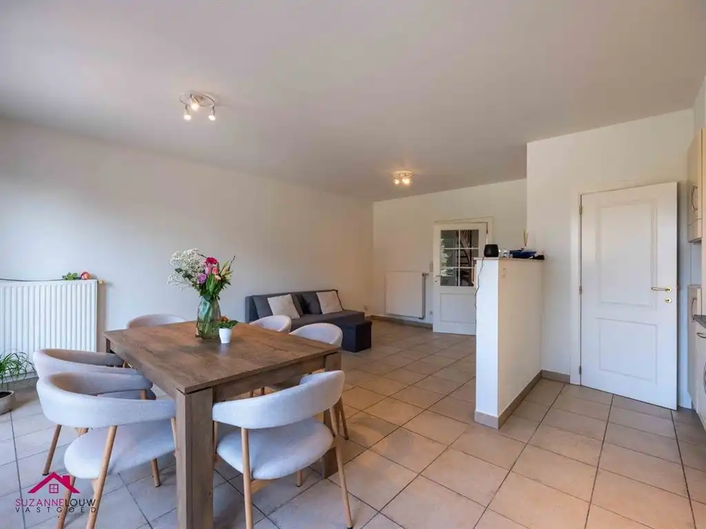 Meergezinswoning in gesloten bebouwing foto 56