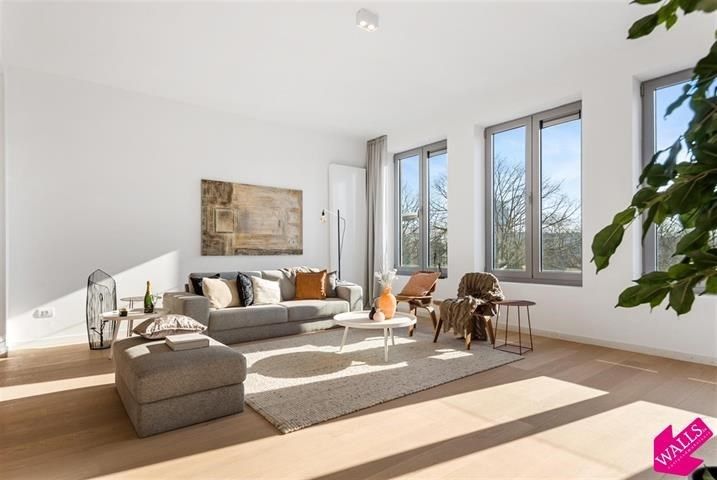 Prachtig en lichtrijk appartement met terras foto 2